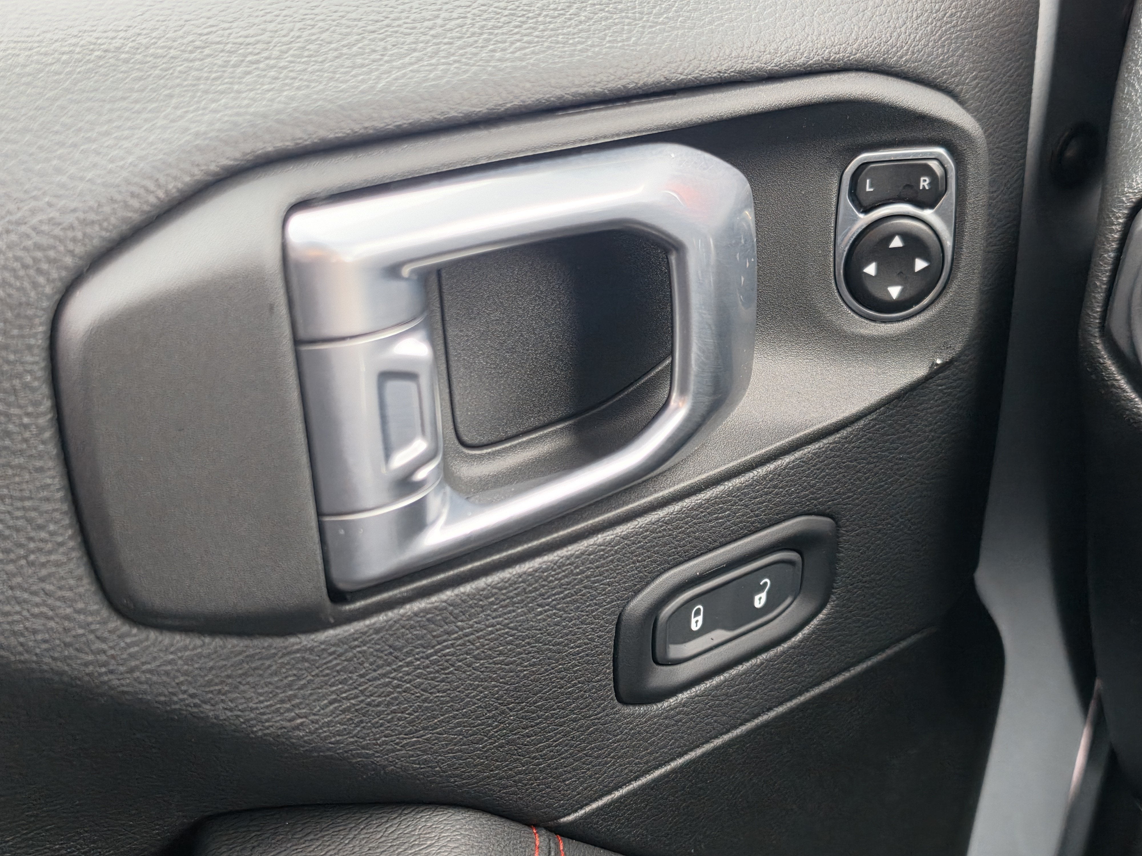 2023 Jeep Wrangler 2-Door Rubicon 4x4
