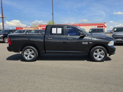 2017 RAM 1500 Express Crew Cab 4x4 5'7" Box