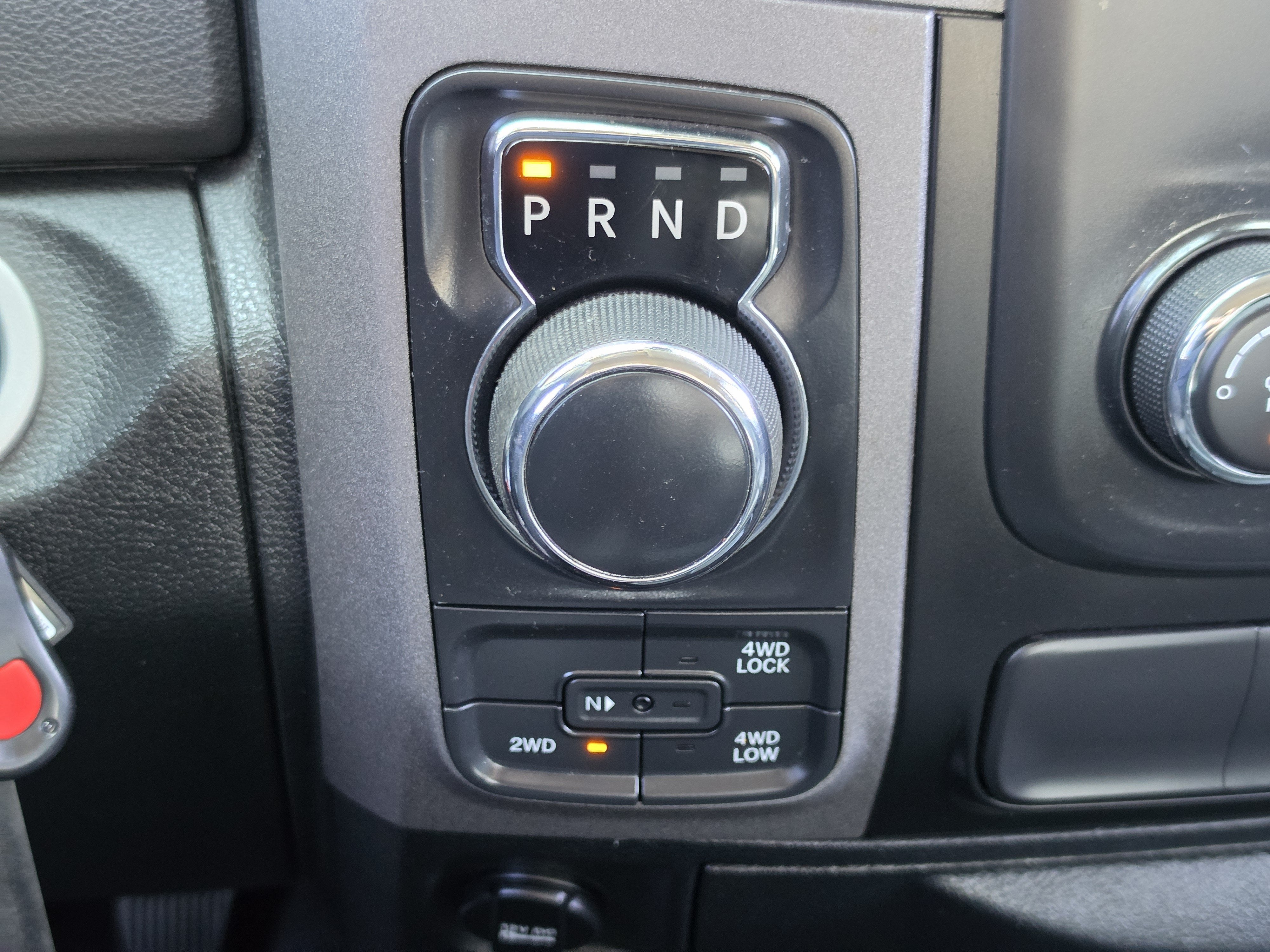 2017 RAM 1500 Express Crew Cab 4x4 5'7" Box