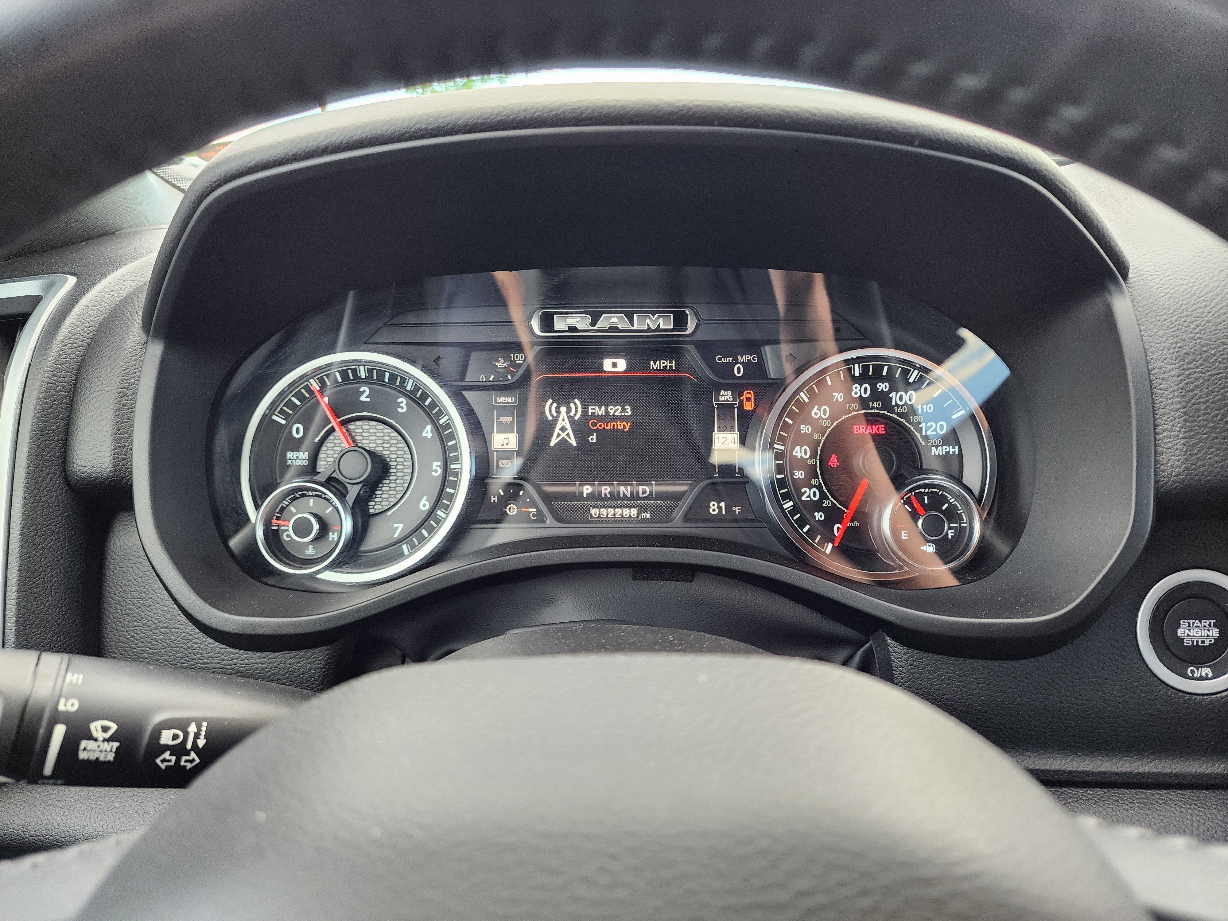 2023 RAM 1500 Big Horn Quad Cab 4x4 6'4" Box