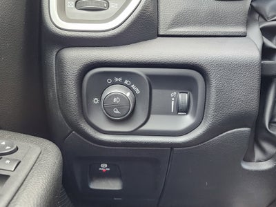 2023 RAM 1500 Big Horn Quad Cab 4x4 6'4" Box