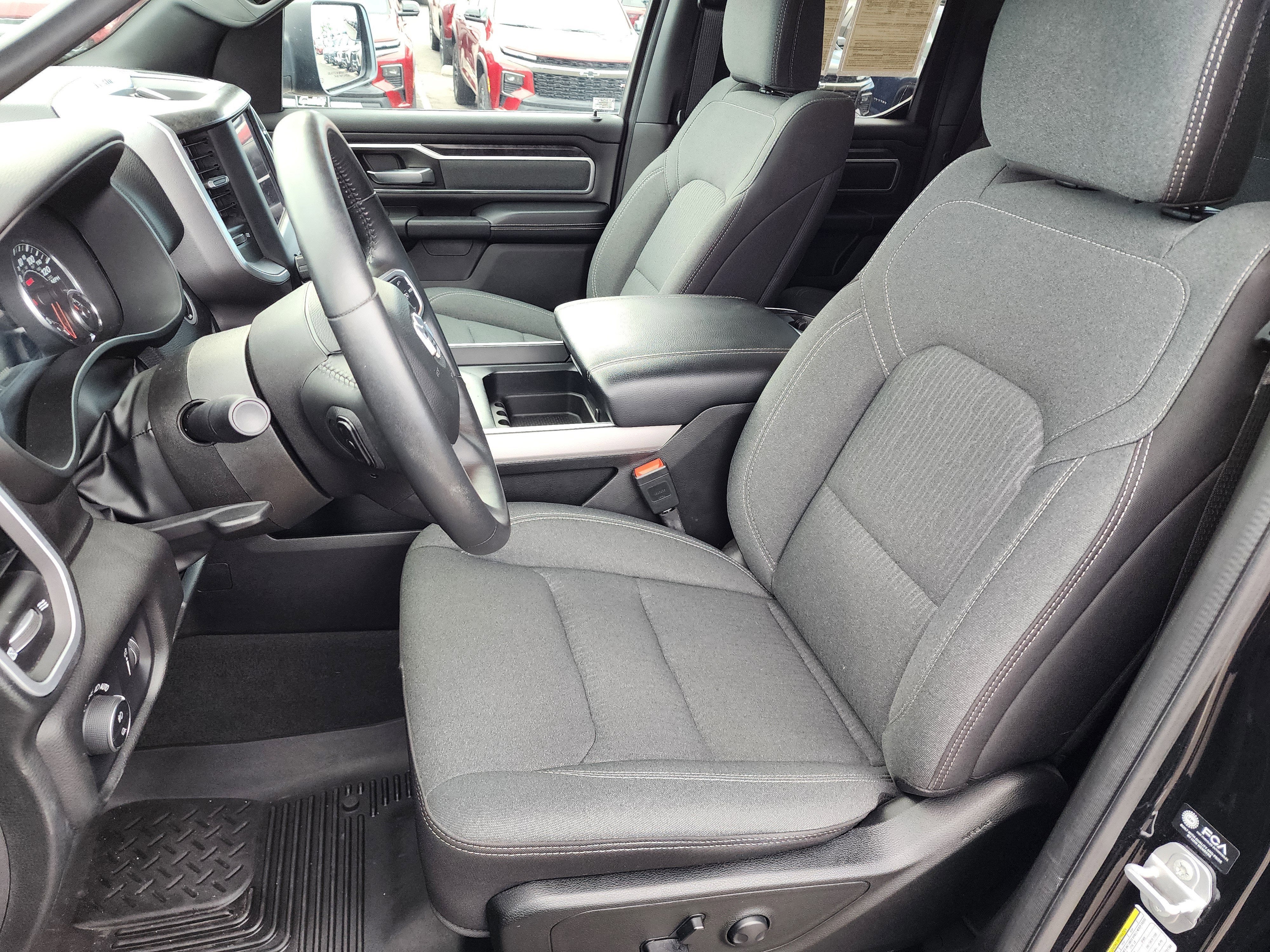 2023 RAM 1500 Big Horn Quad Cab 4x4 6'4" Box