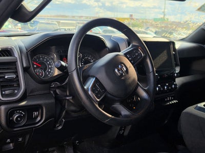 2026 RAM 1500 Tradesman Crew Cab 4x4 5'7" Box
