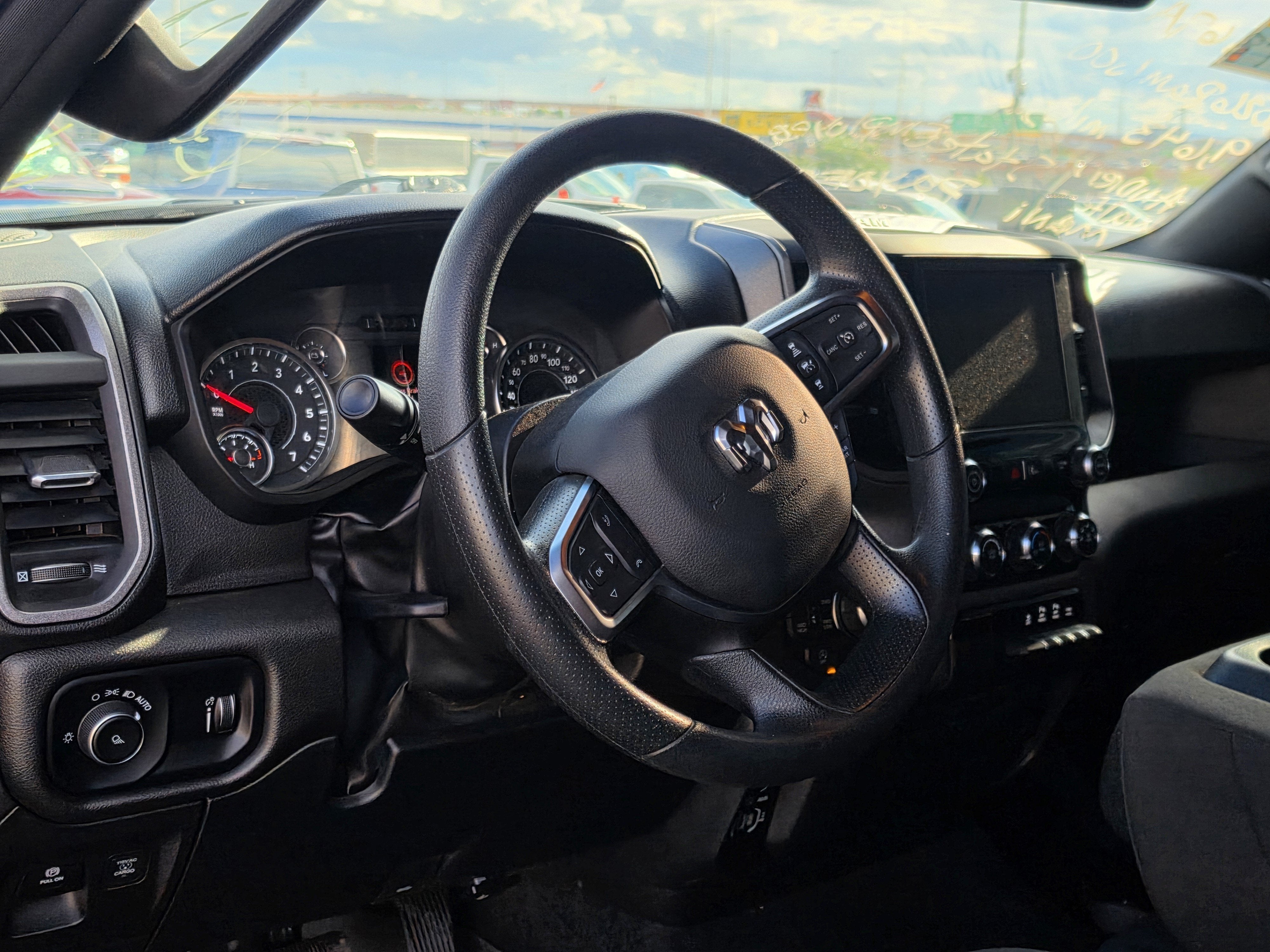 2026 RAM 1500 Tradesman Crew Cab 4x4 5'7" Box