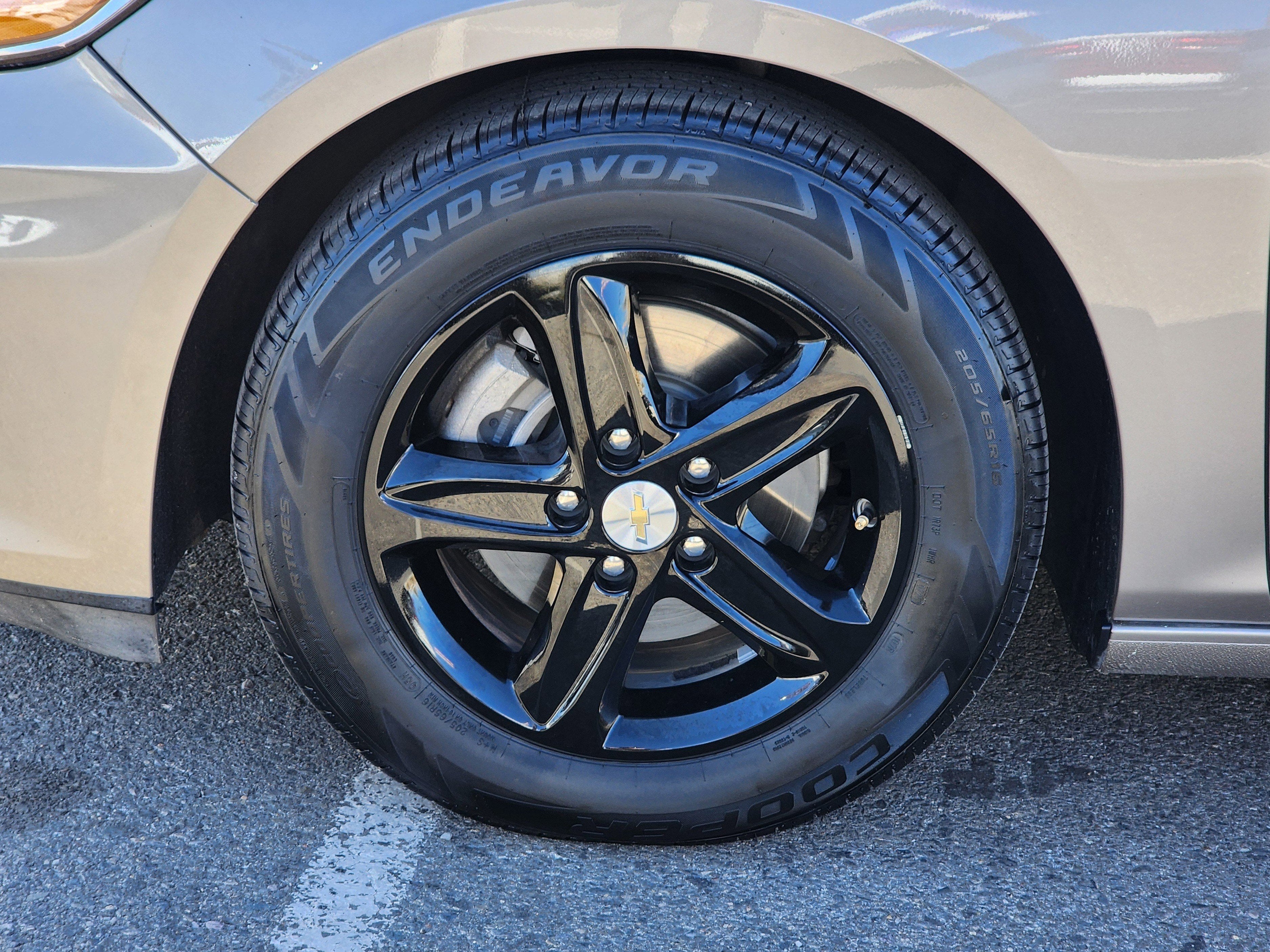 2023 Chevrolet Malibu LS