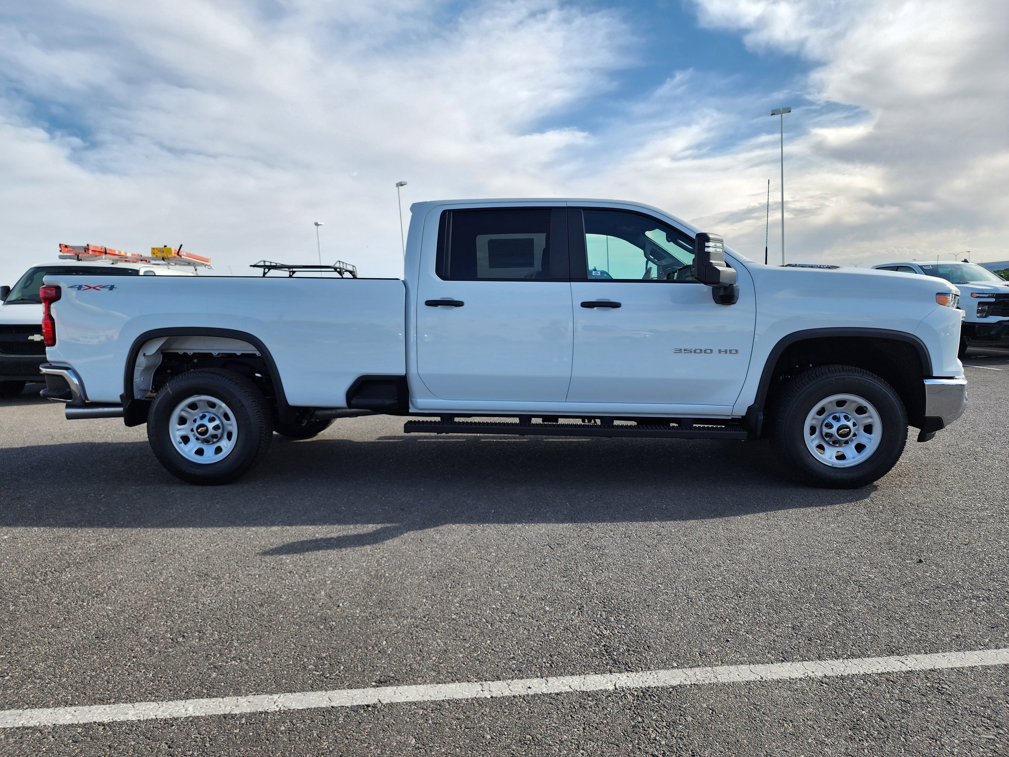 2025 Chevrolet Silverado 3500 HD WT