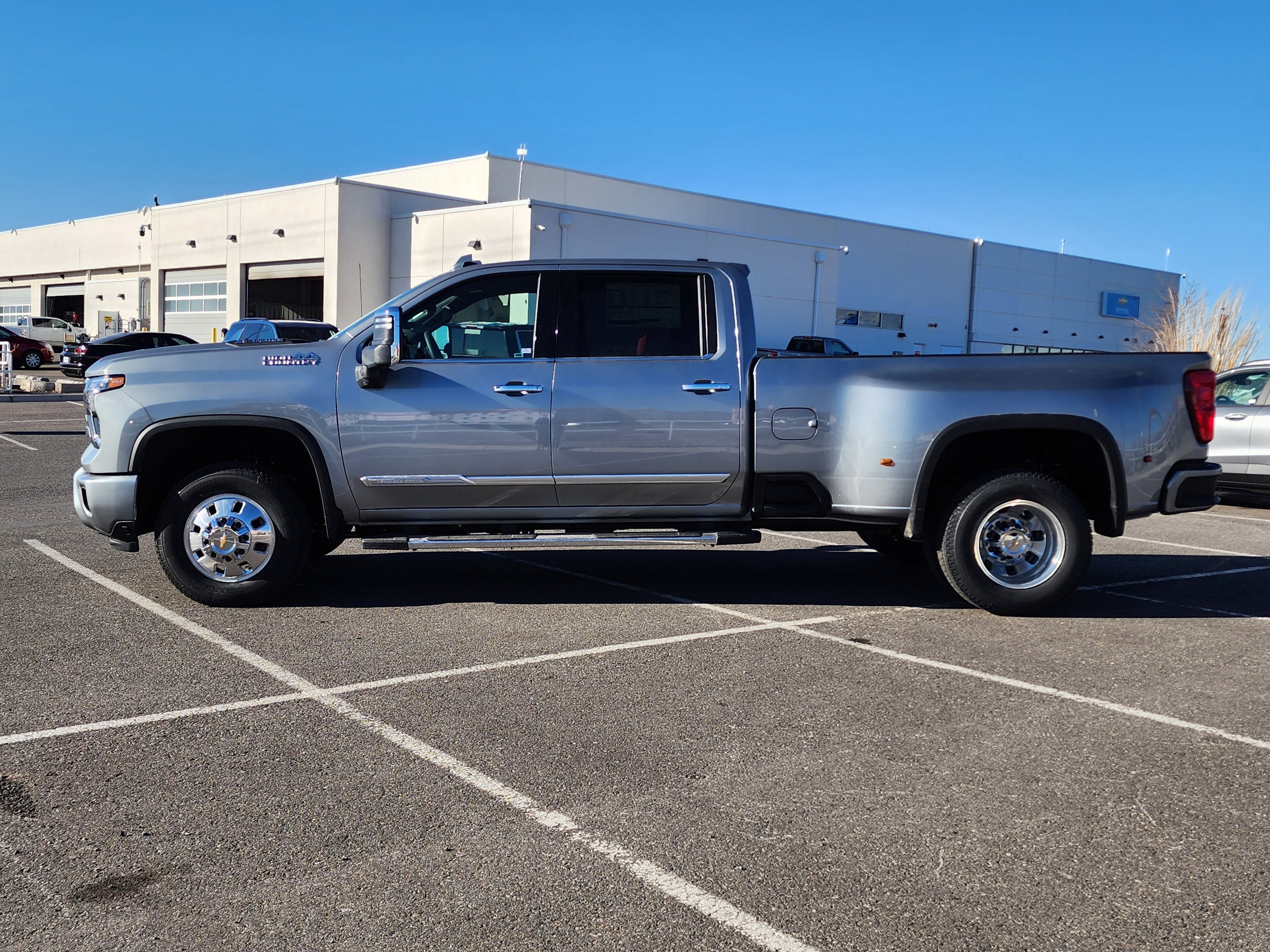 2026 Chevrolet Silverado 3500 HD High Country DRW