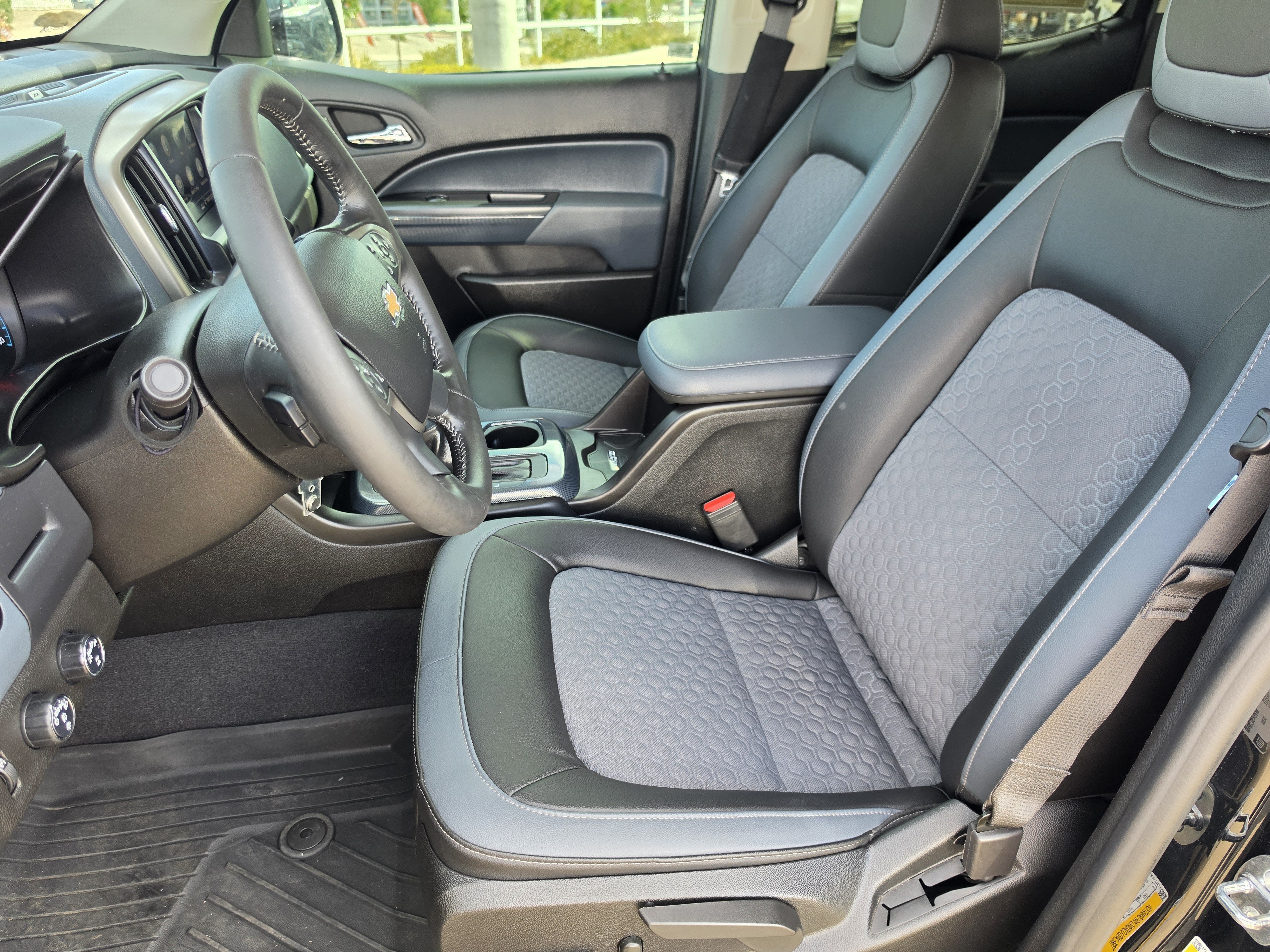 2022 Chevrolet Colorado 4WD Z71