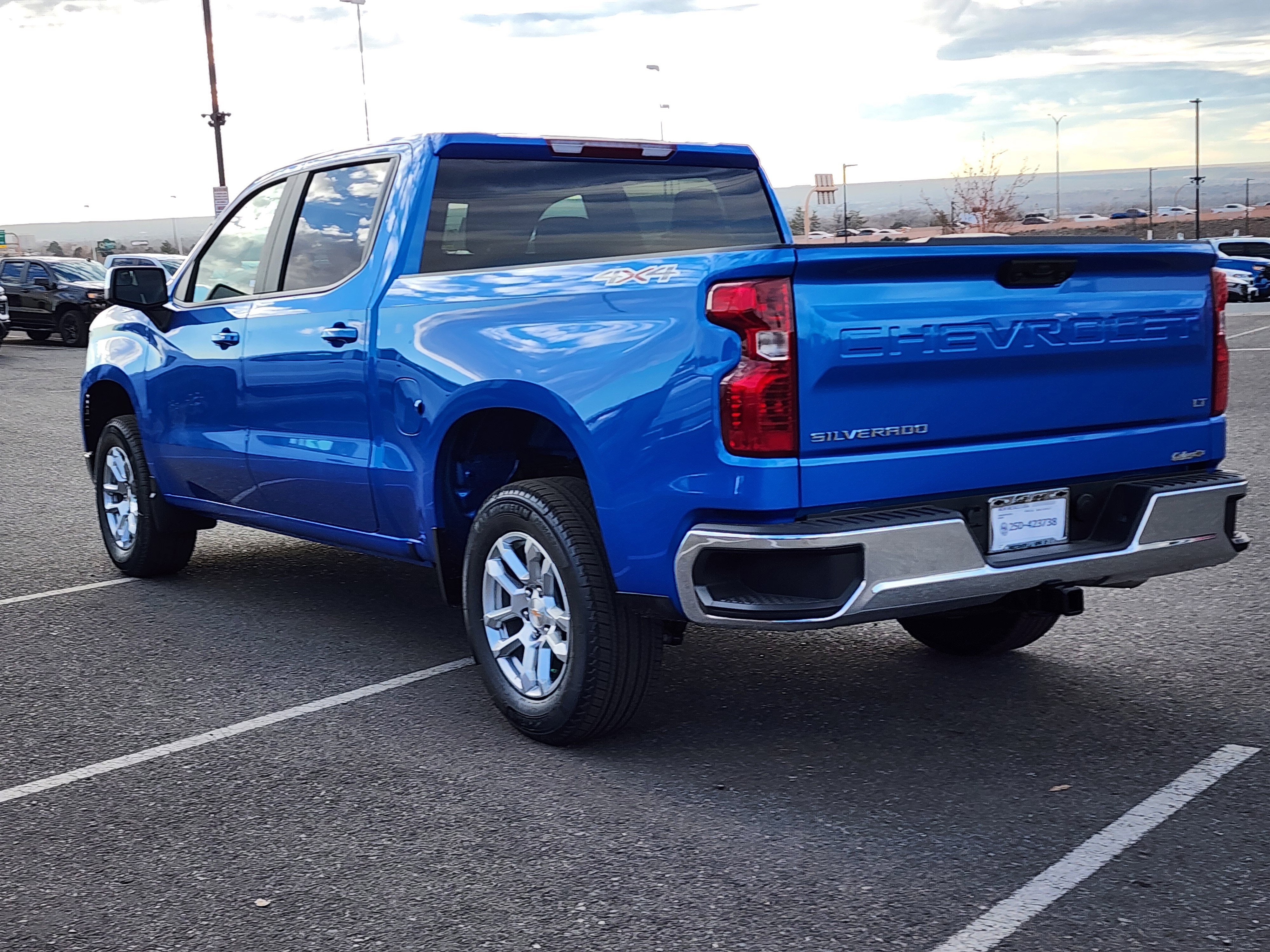 2026 Chevrolet Silverado 1500 LT (2FL)