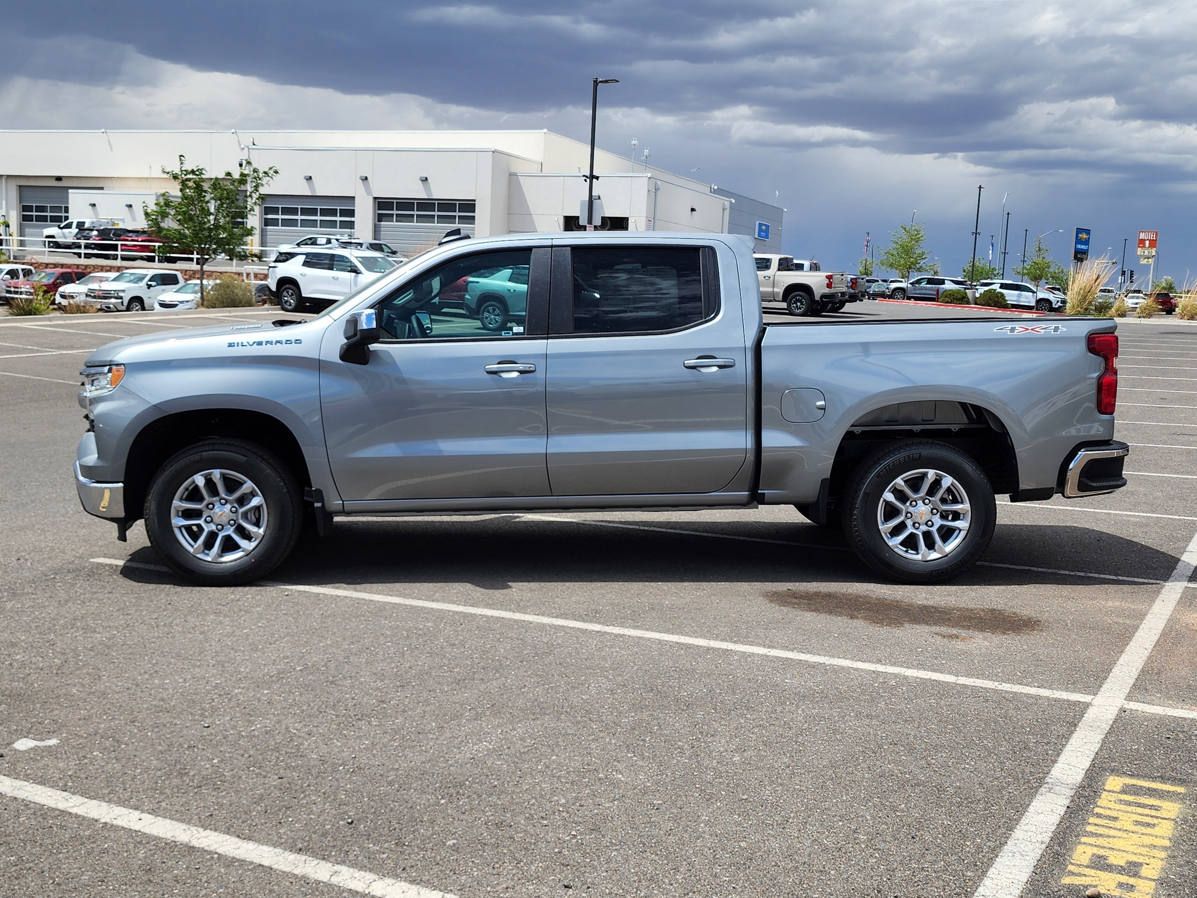 2026 Chevrolet Silverado 1500 LT (2FL)