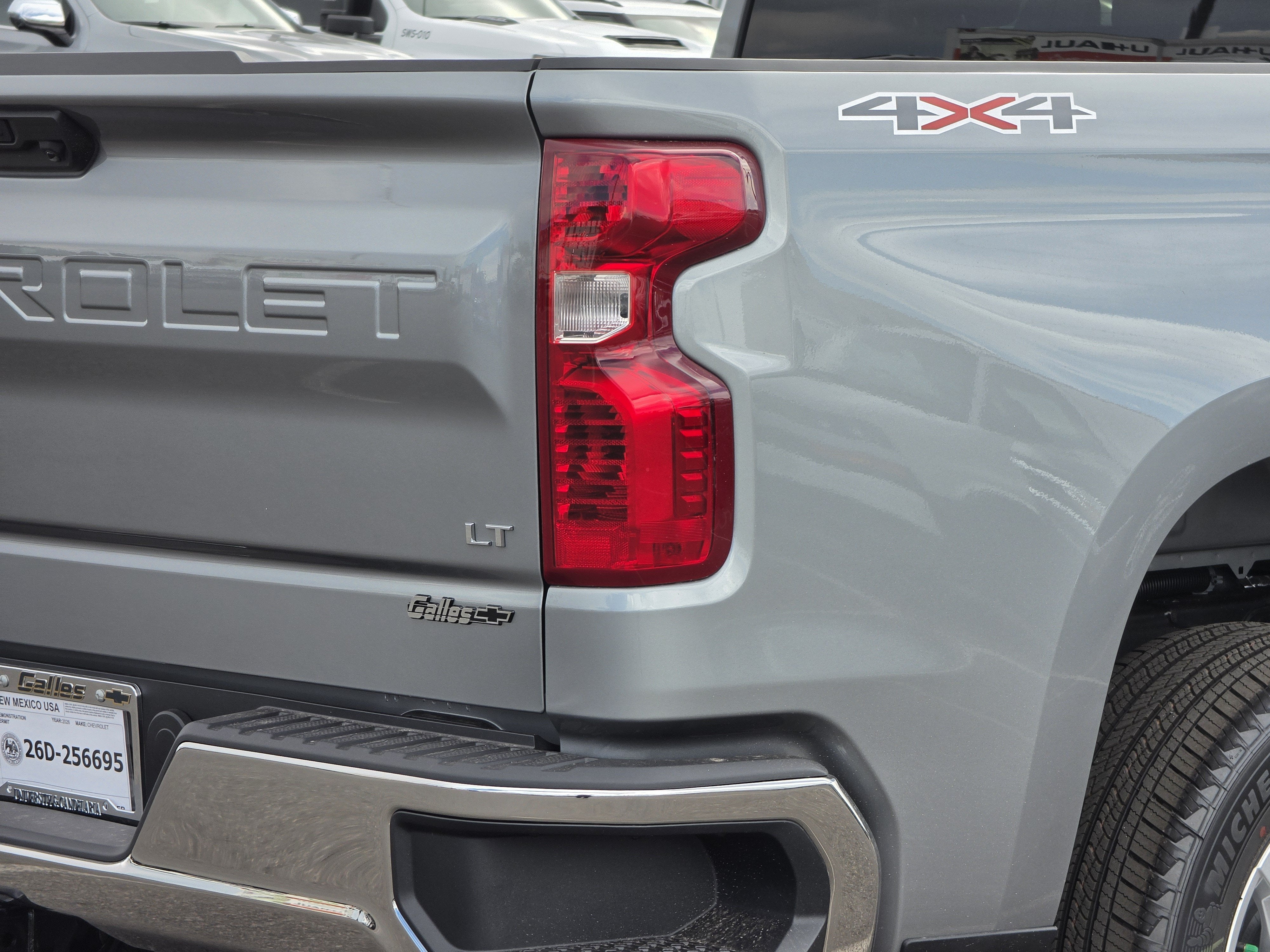2026 Chevrolet Silverado 1500 LT (2FL)