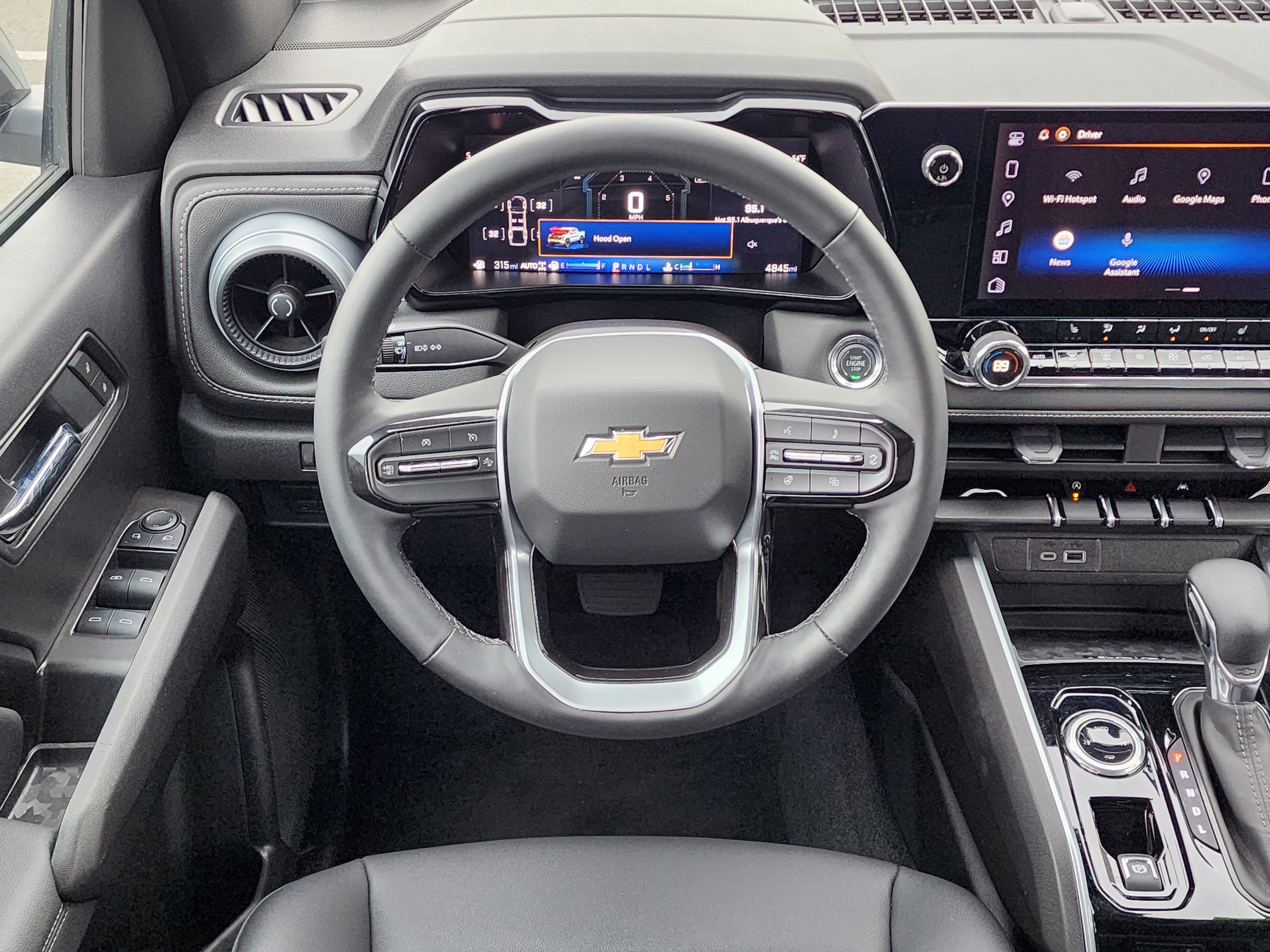 2025 Chevrolet Colorado WT/LT