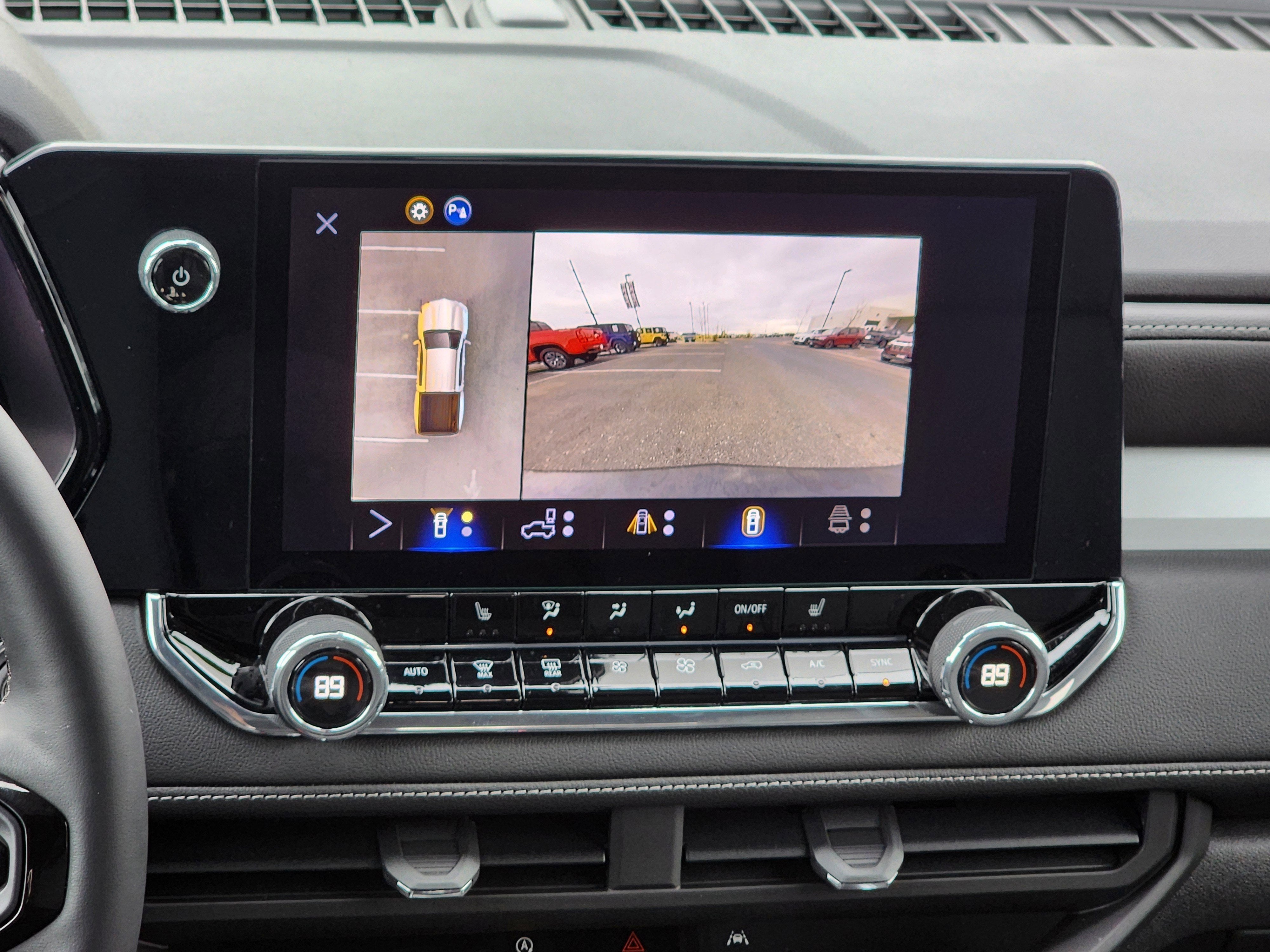 2025 Chevrolet Colorado WT/LT