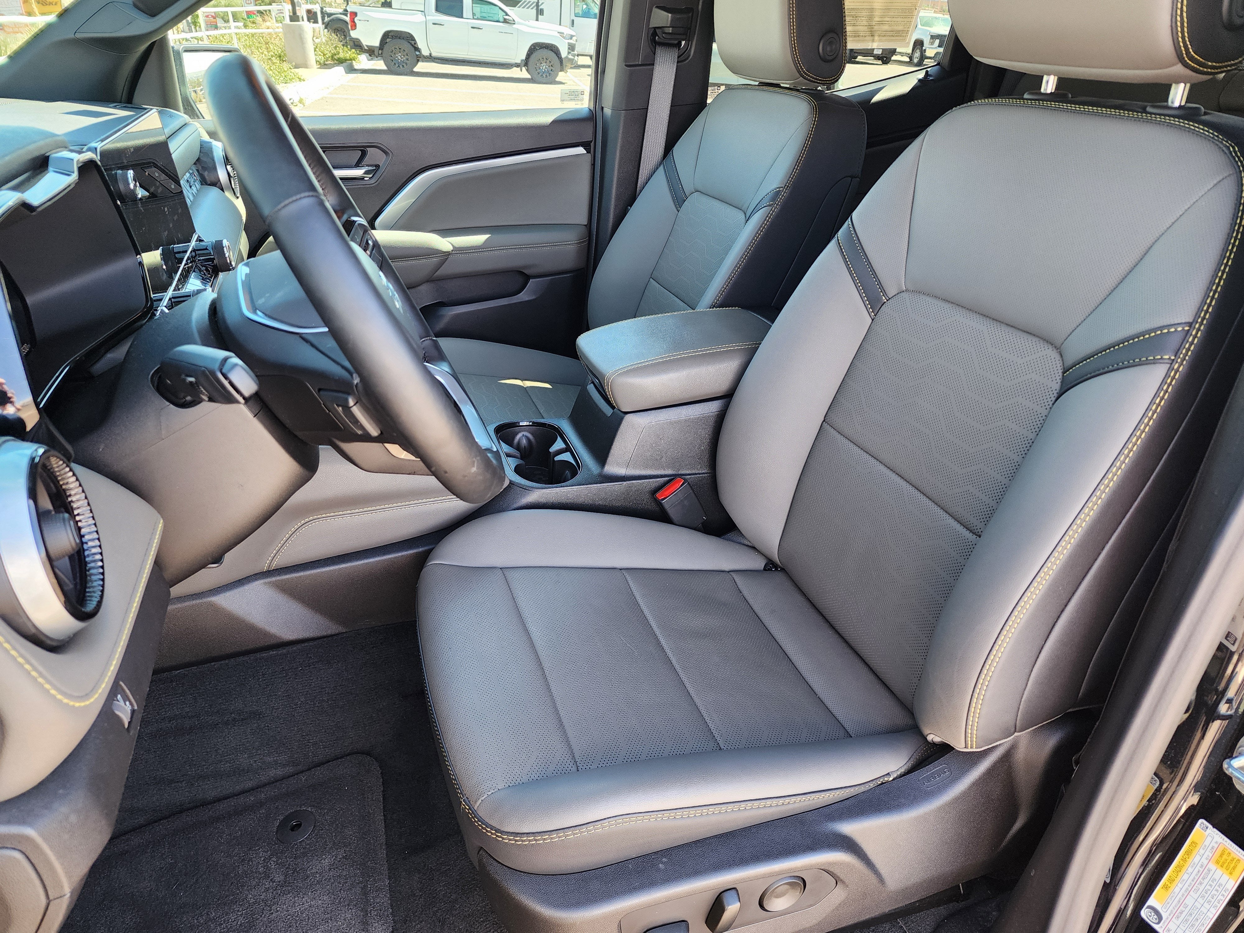 2025 Chevrolet Colorado ZR2