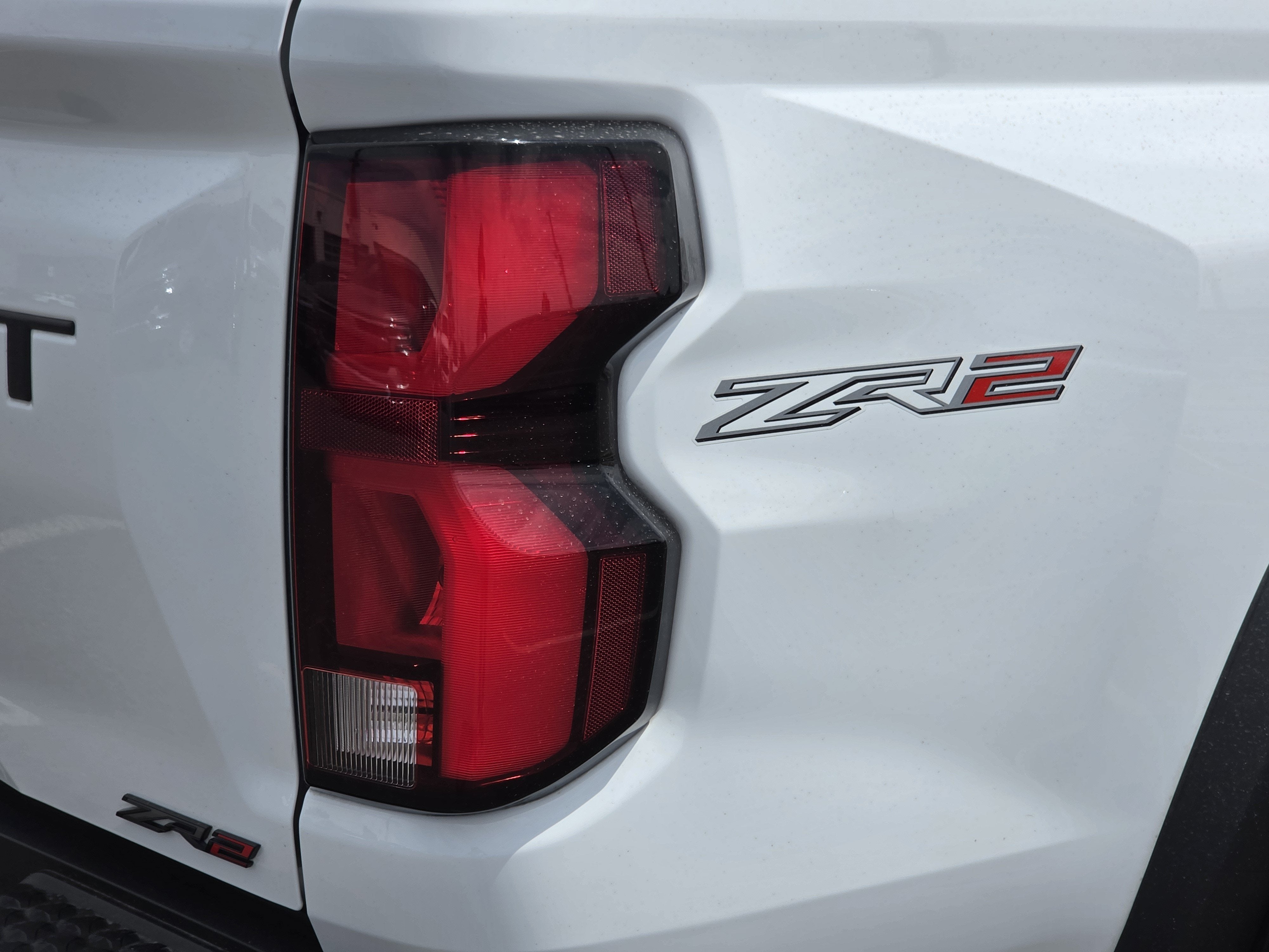 2025 Chevrolet Colorado ZR2