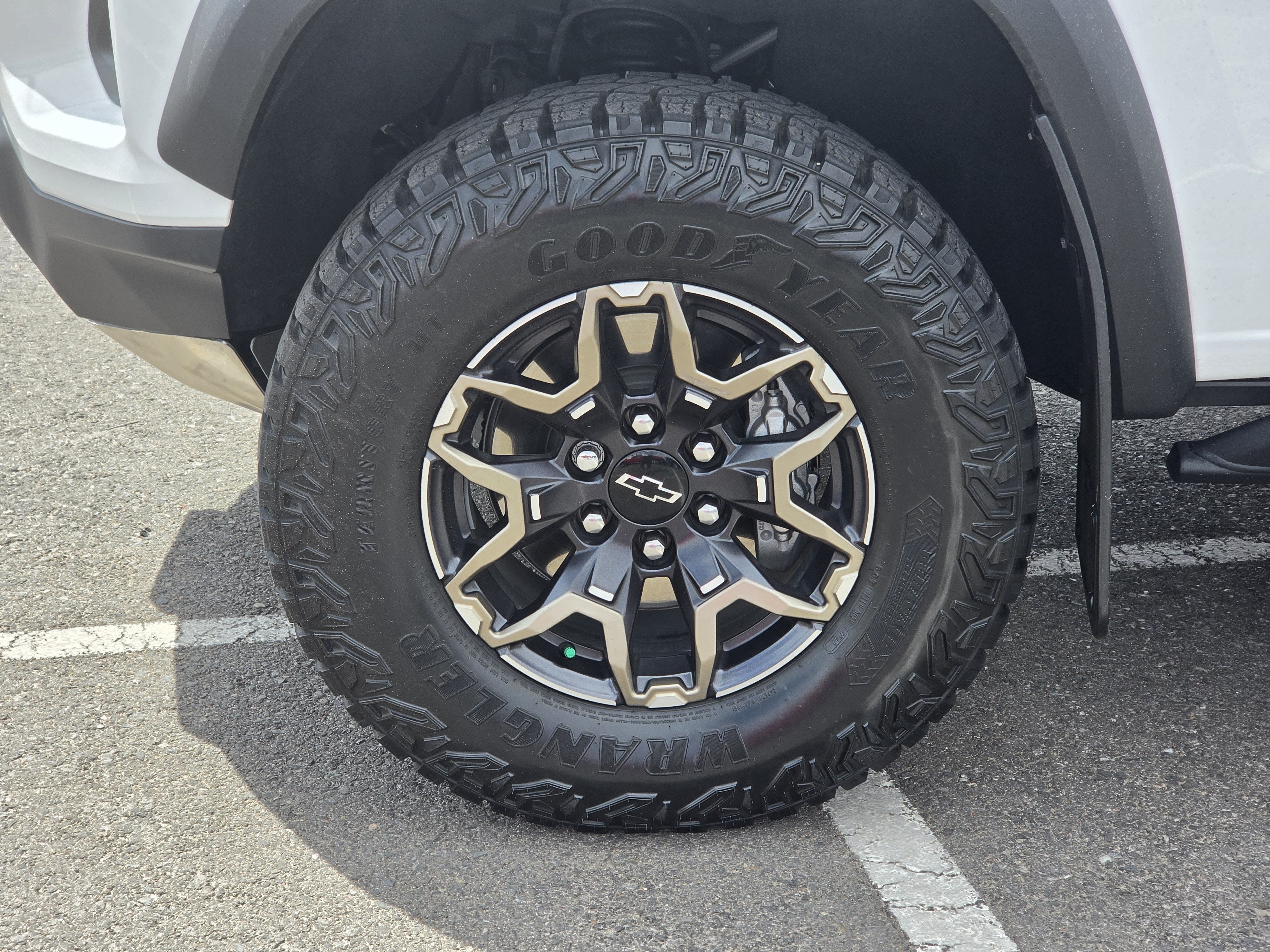2025 Chevrolet Colorado ZR2