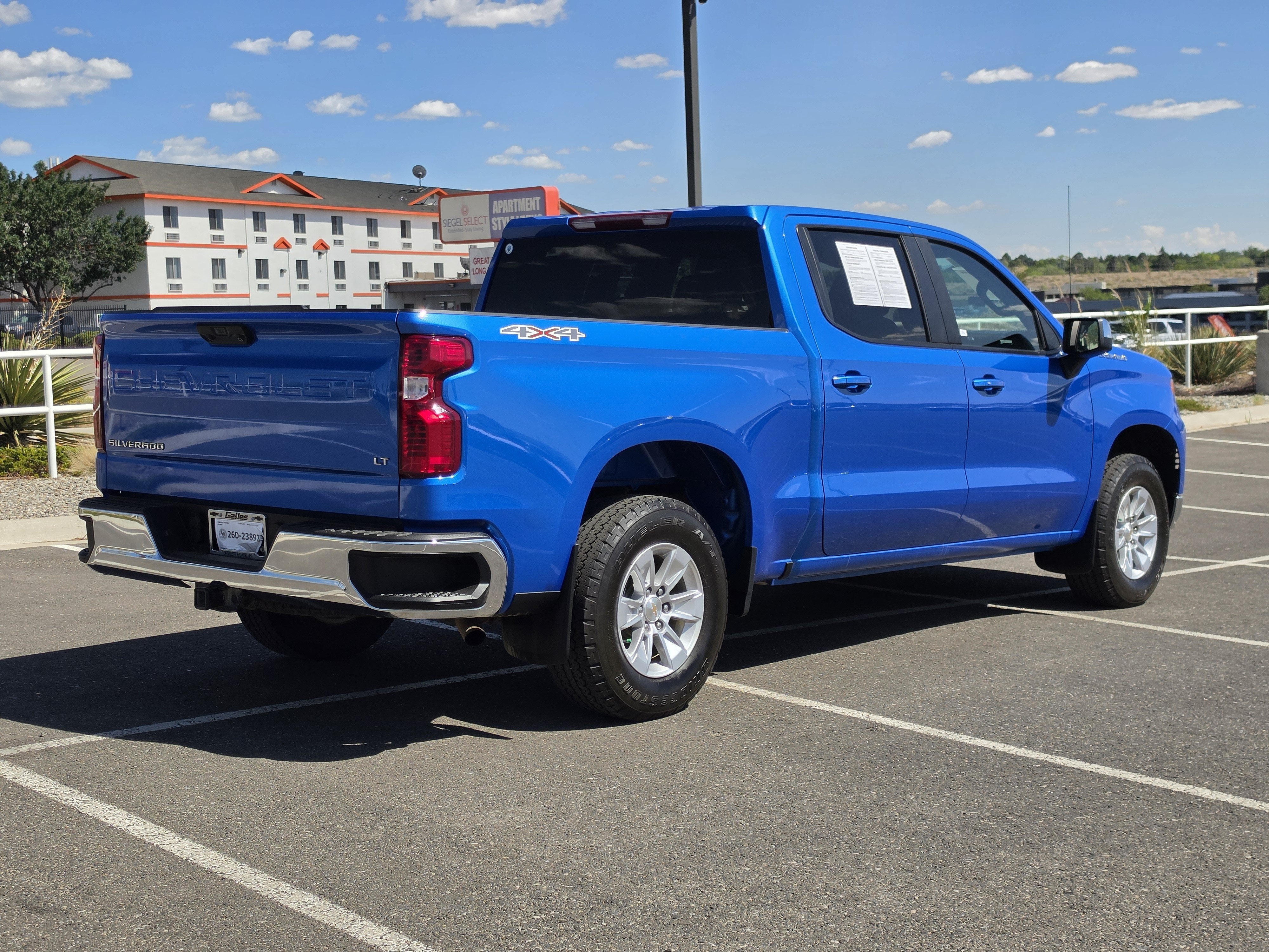 2025 Chevrolet Silverado 1500 LT