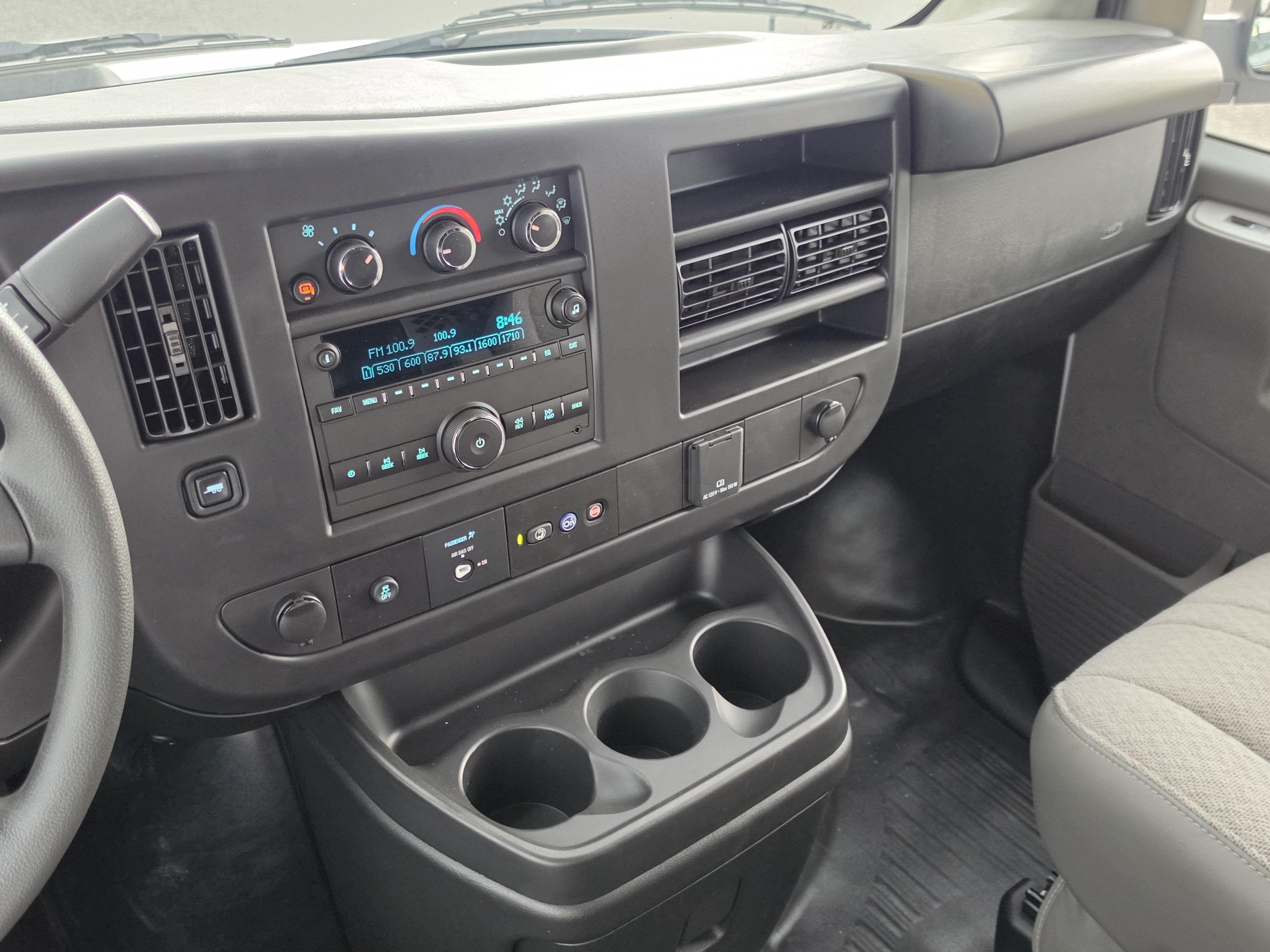 2026 Chevrolet Express Cargo WT