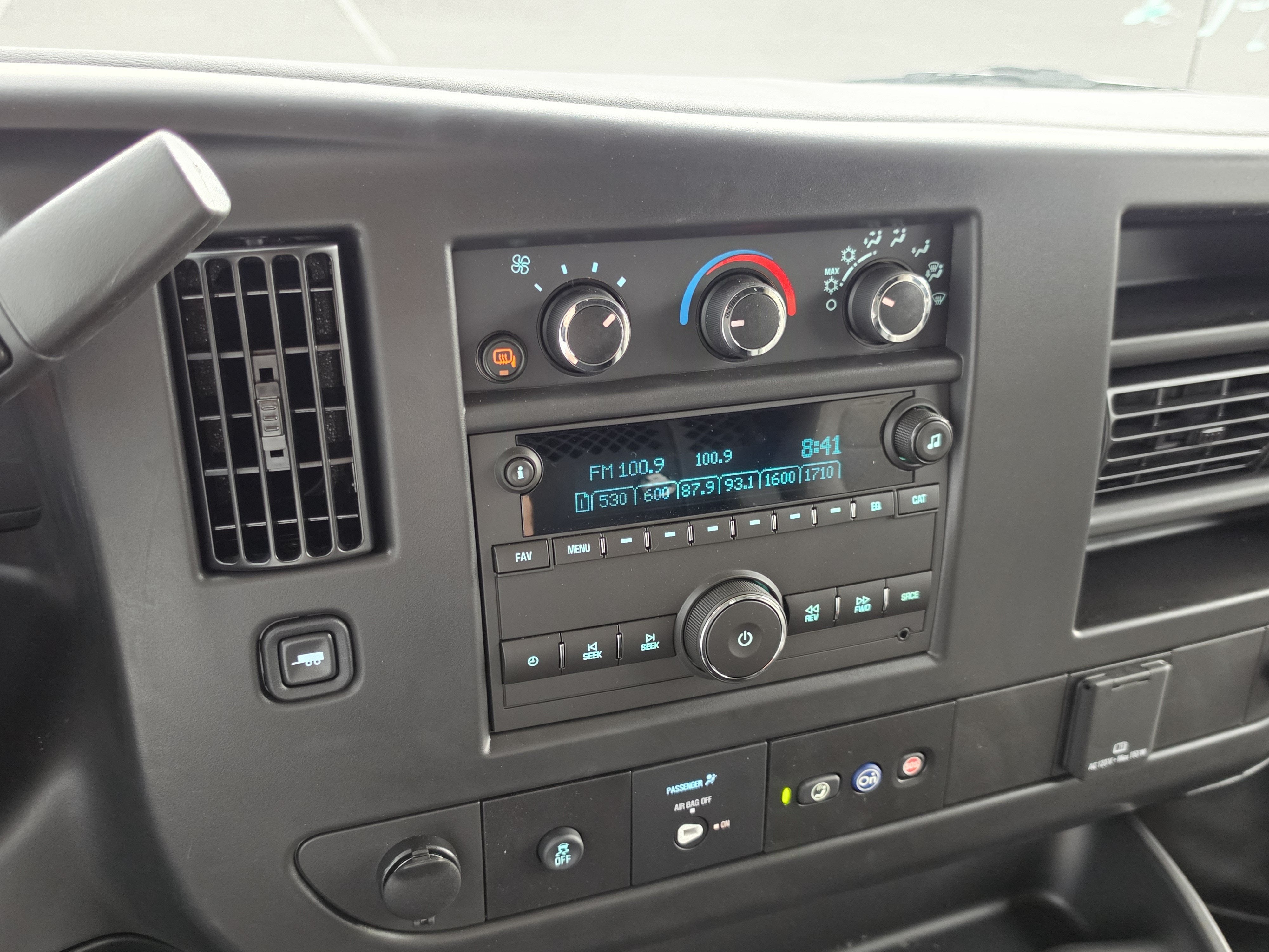 2026 Chevrolet Express Cargo WT