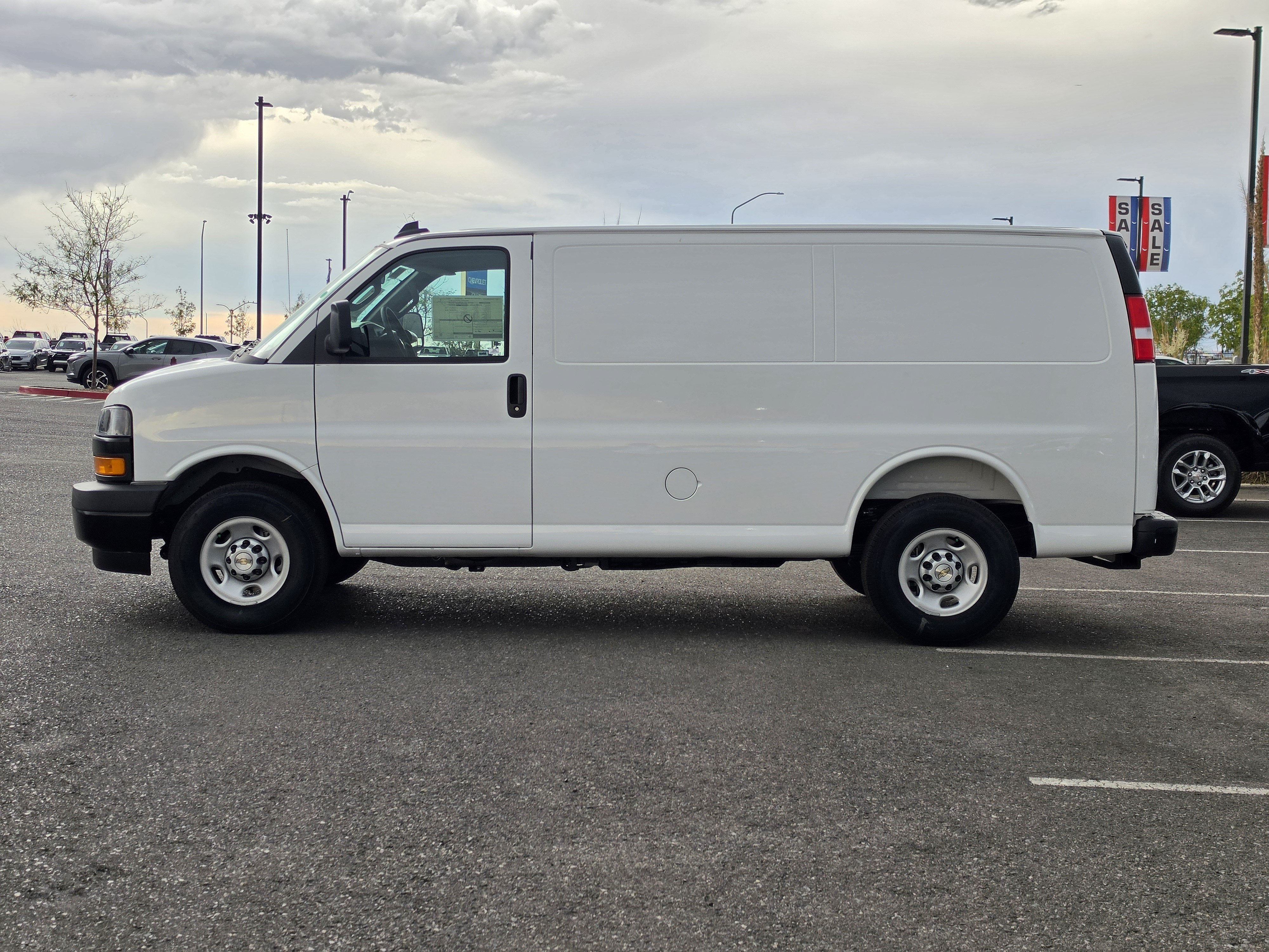 2026 Chevrolet Express Cargo WT