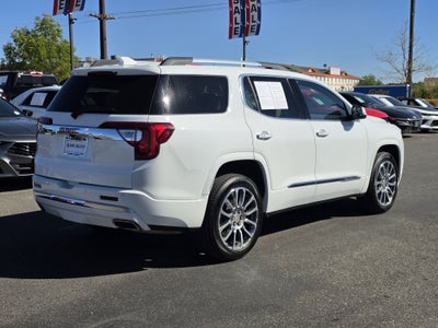 2023 GMC Acadia Denali