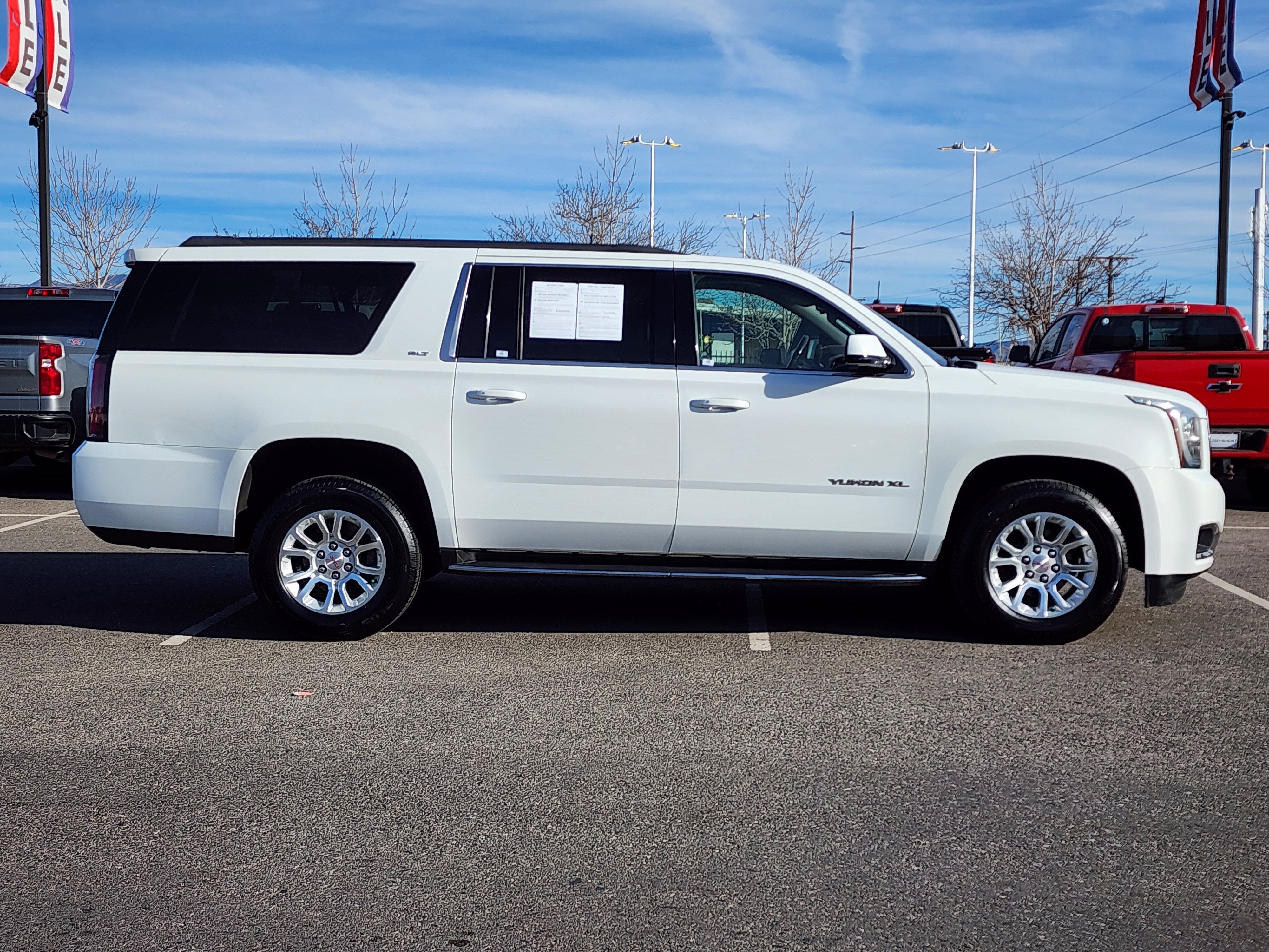 2020 GMC Yukon XL SLT