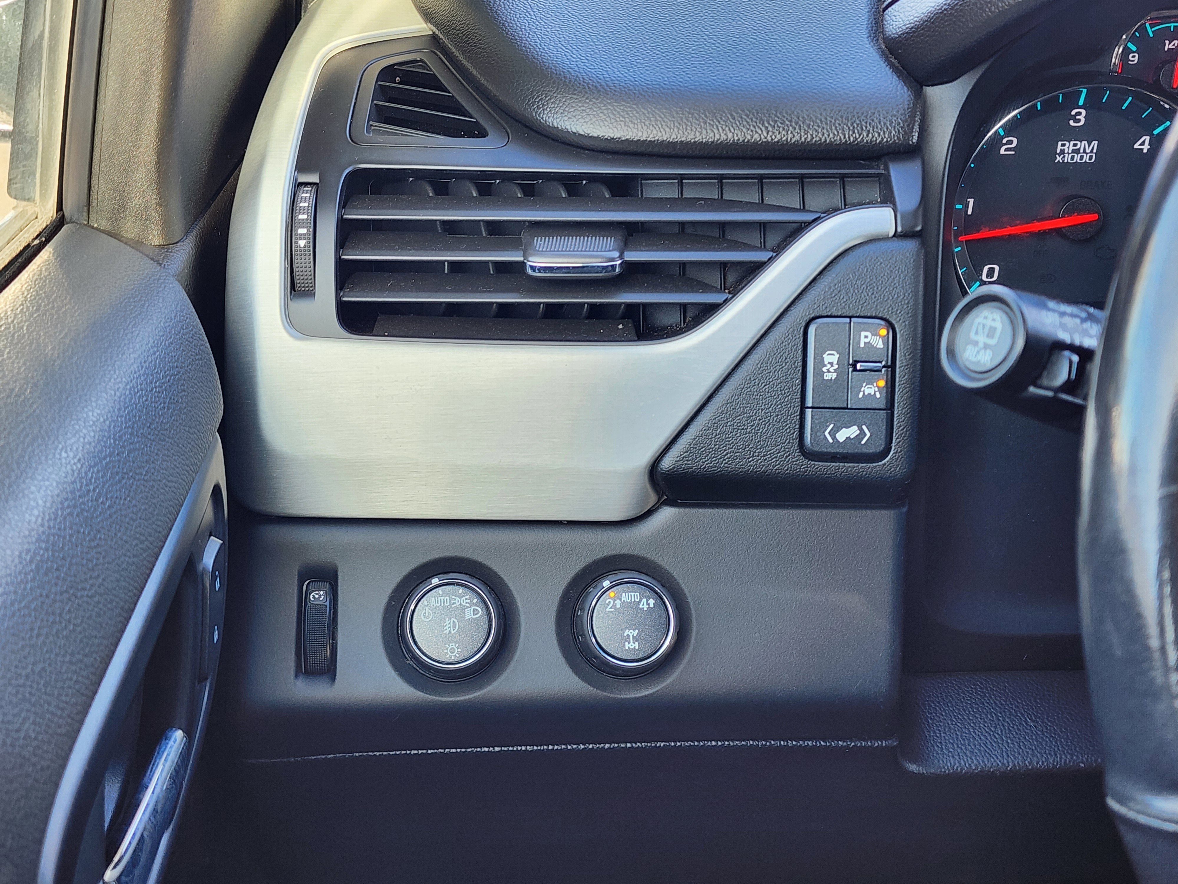 2020 GMC Yukon XL SLT