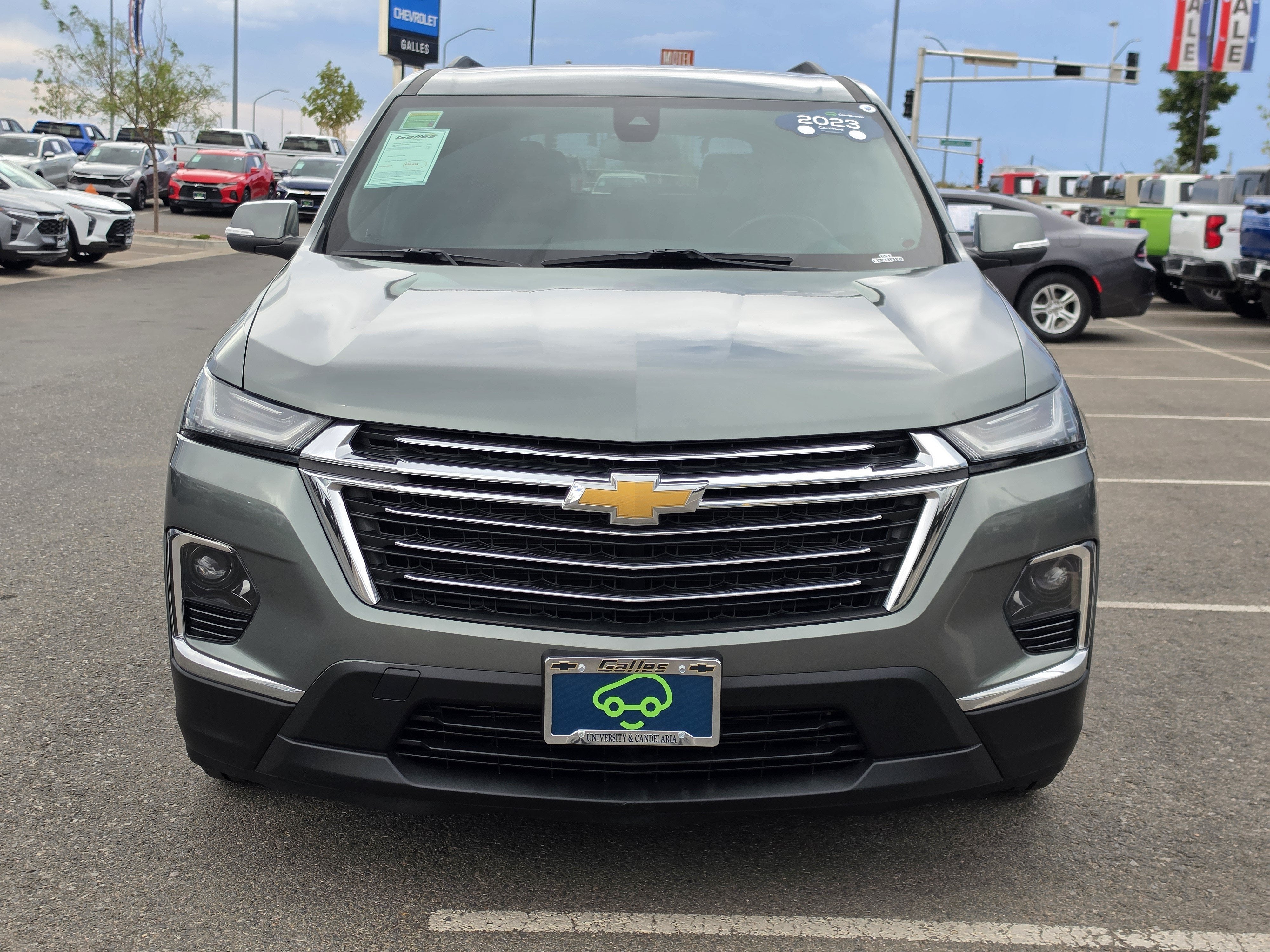 2023 Chevrolet Traverse LT Cloth