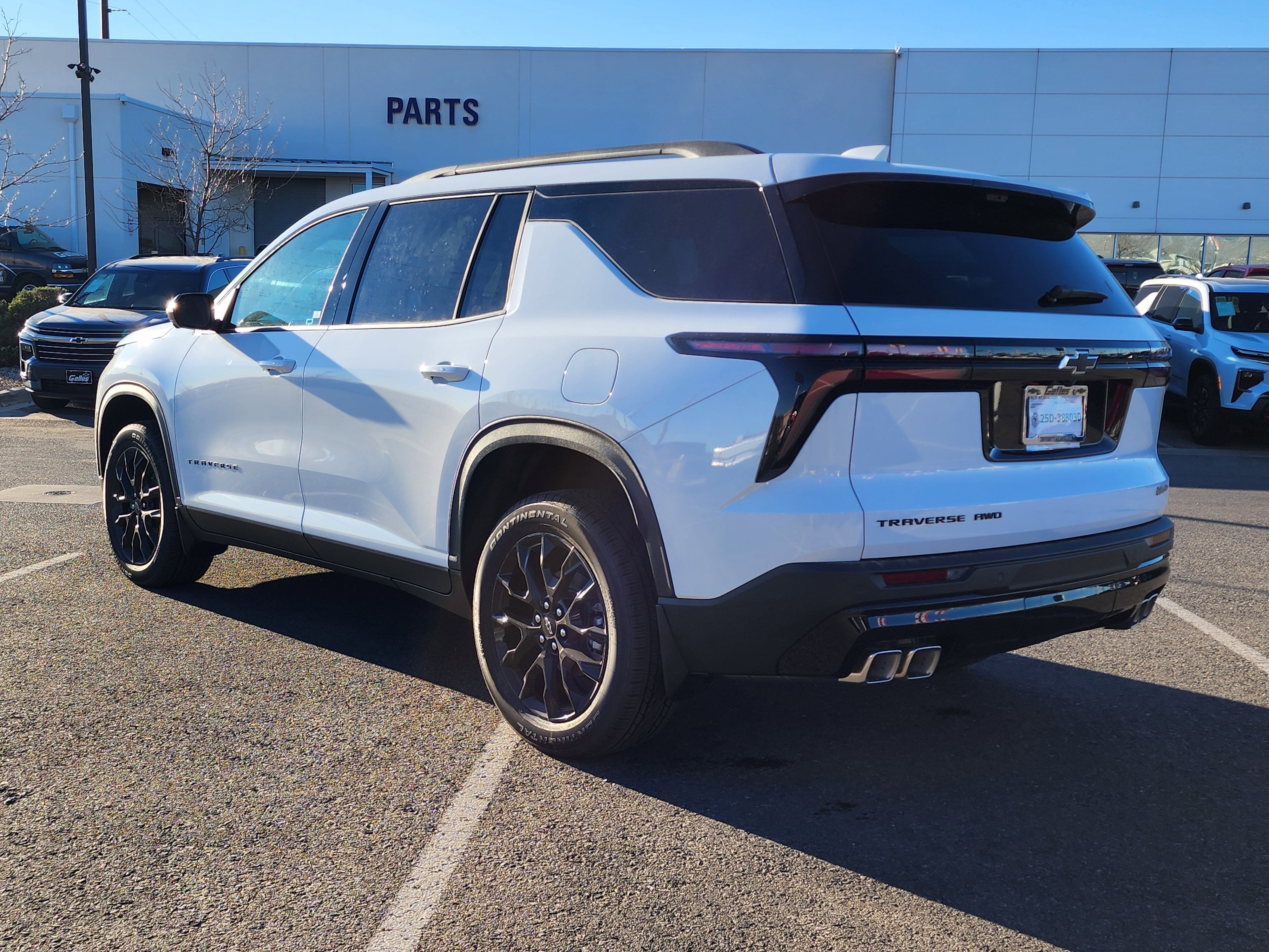 2026 Chevrolet Traverse LT