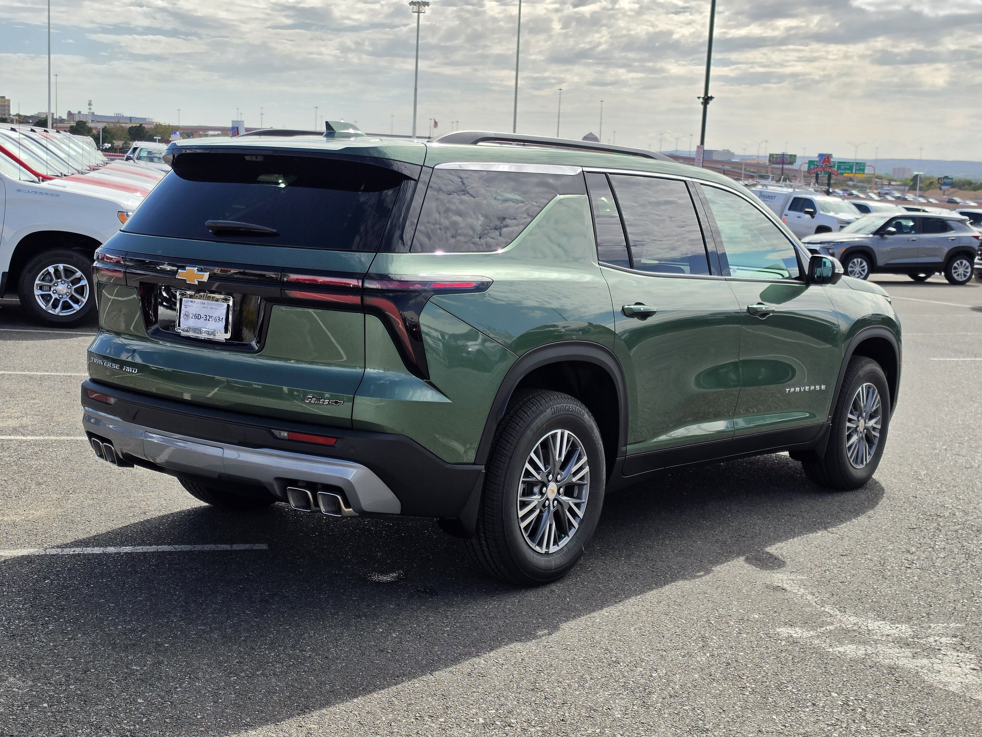 2027 Chevrolet Traverse LT