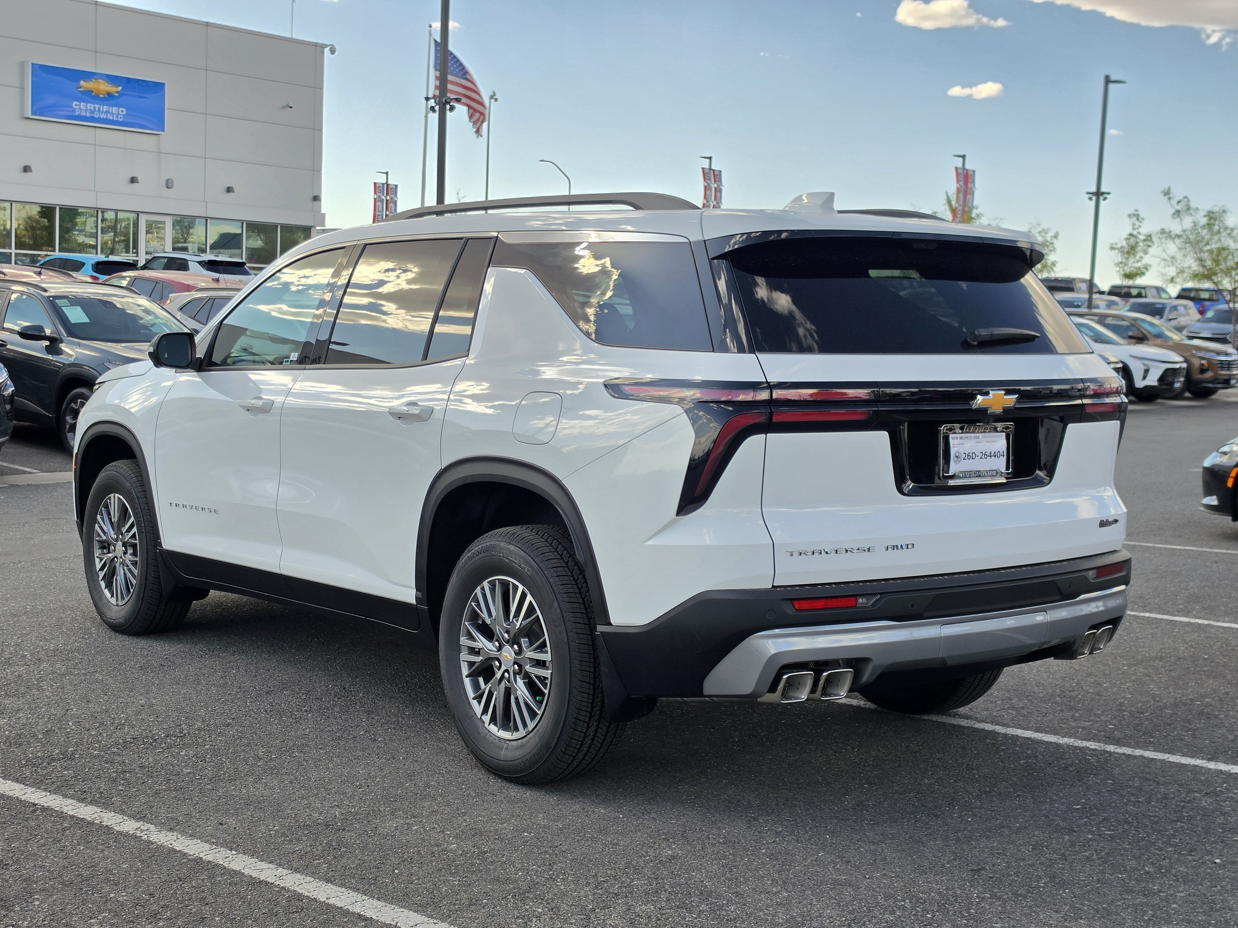 2026 Chevrolet Traverse LT