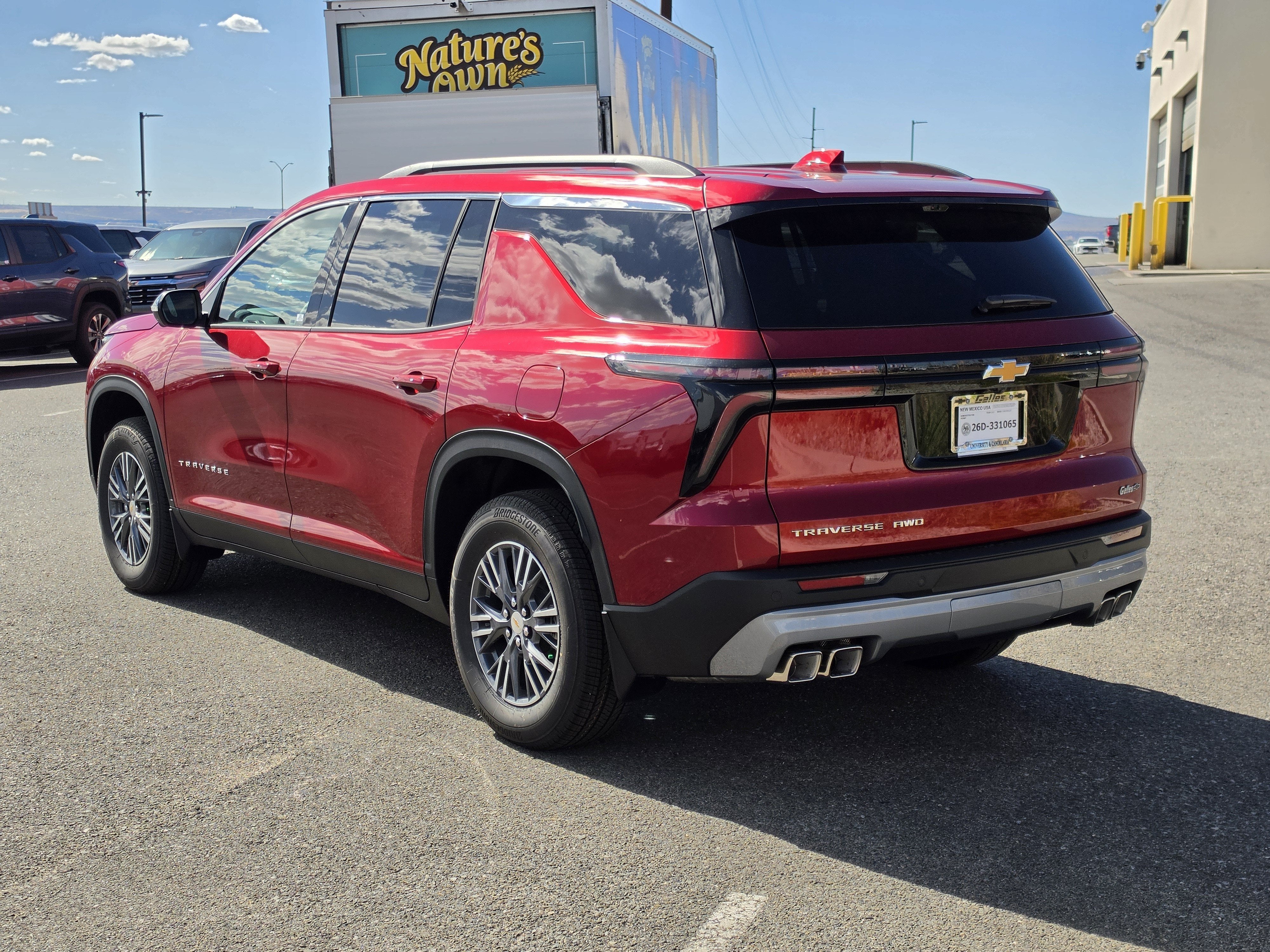 2027 Chevrolet Traverse LT
