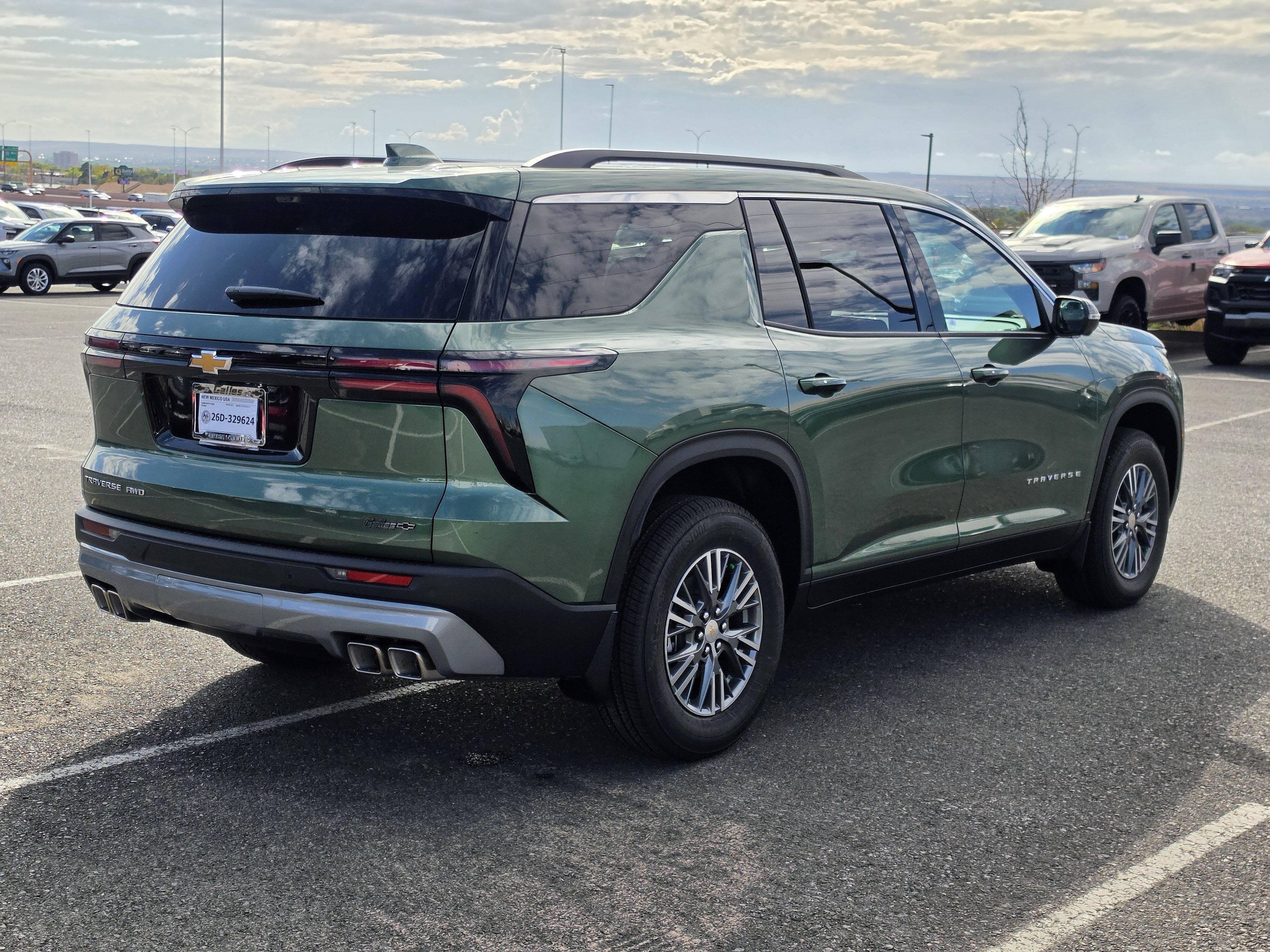 2027 Chevrolet Traverse LT