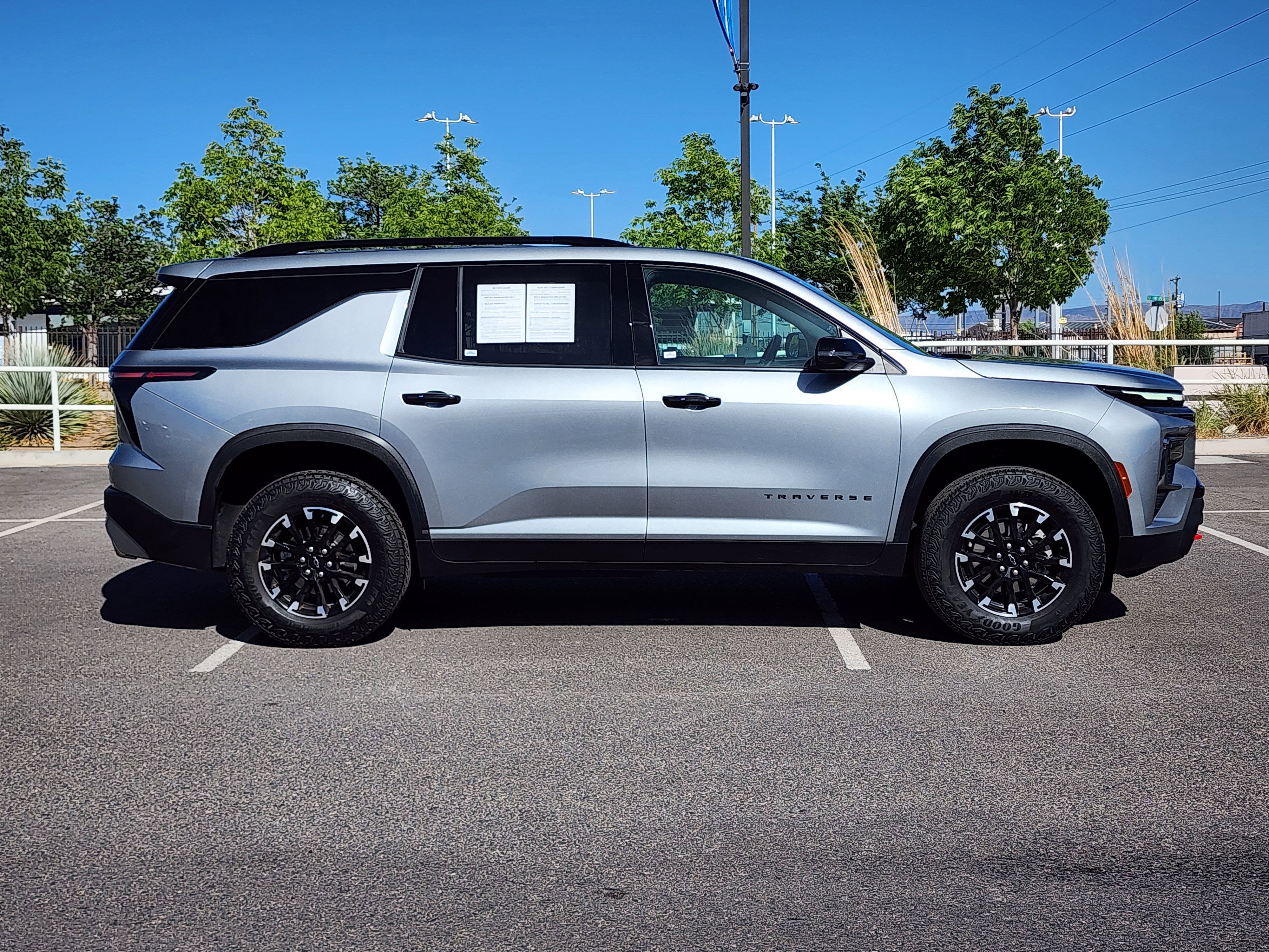 2025 Chevrolet Traverse Z71