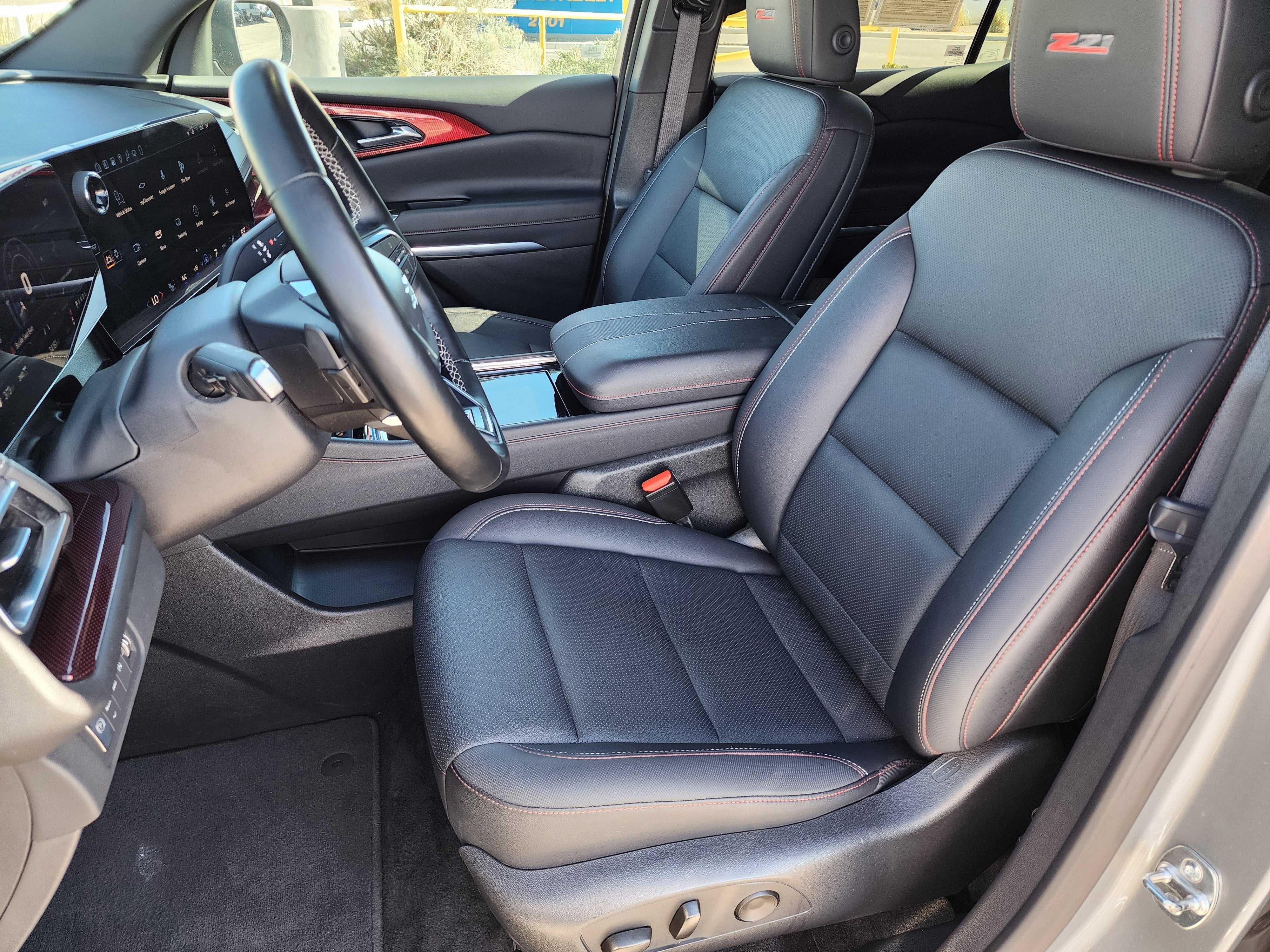 2025 Chevrolet Traverse Z71