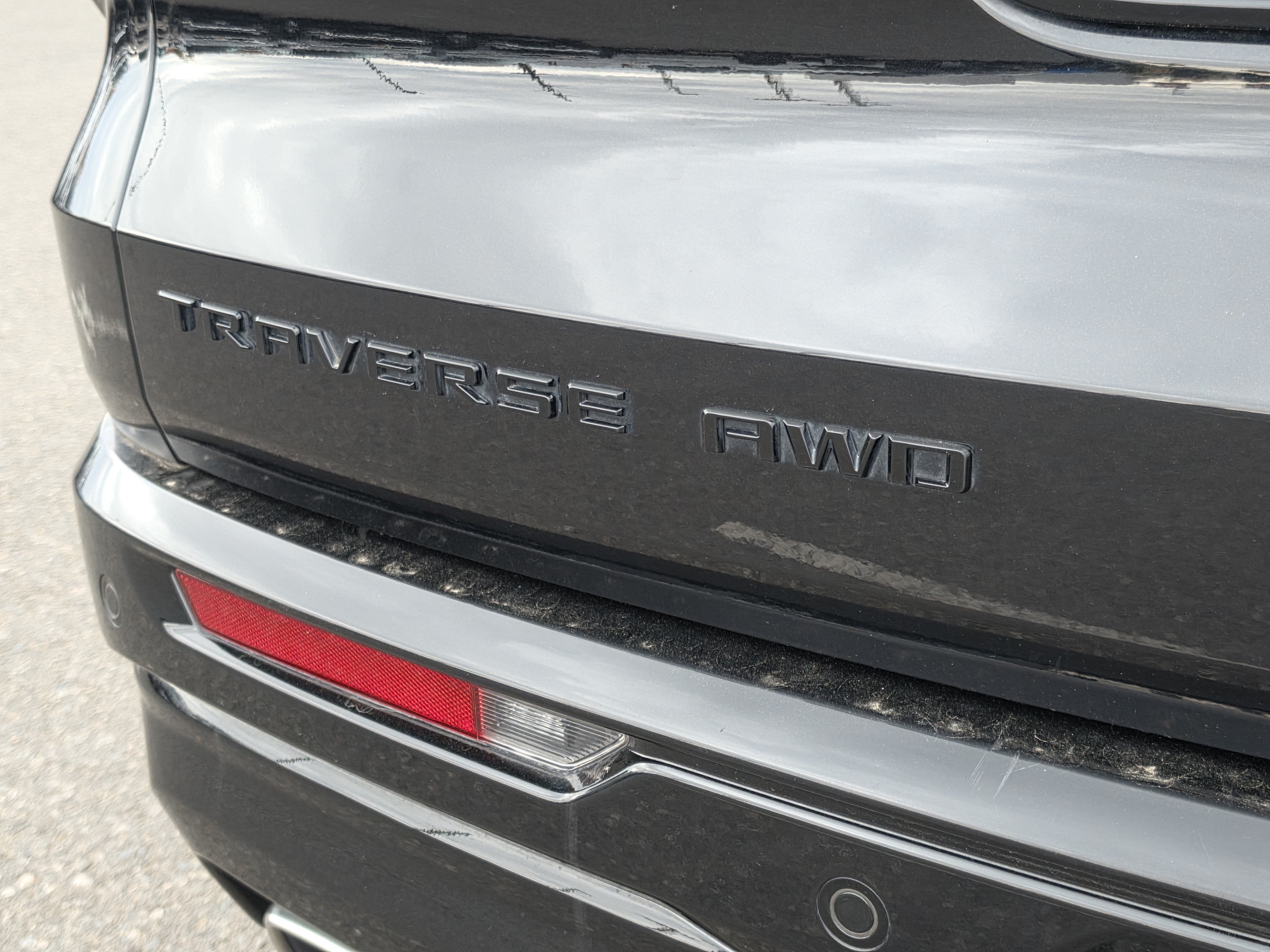 2025 Chevrolet Traverse RS