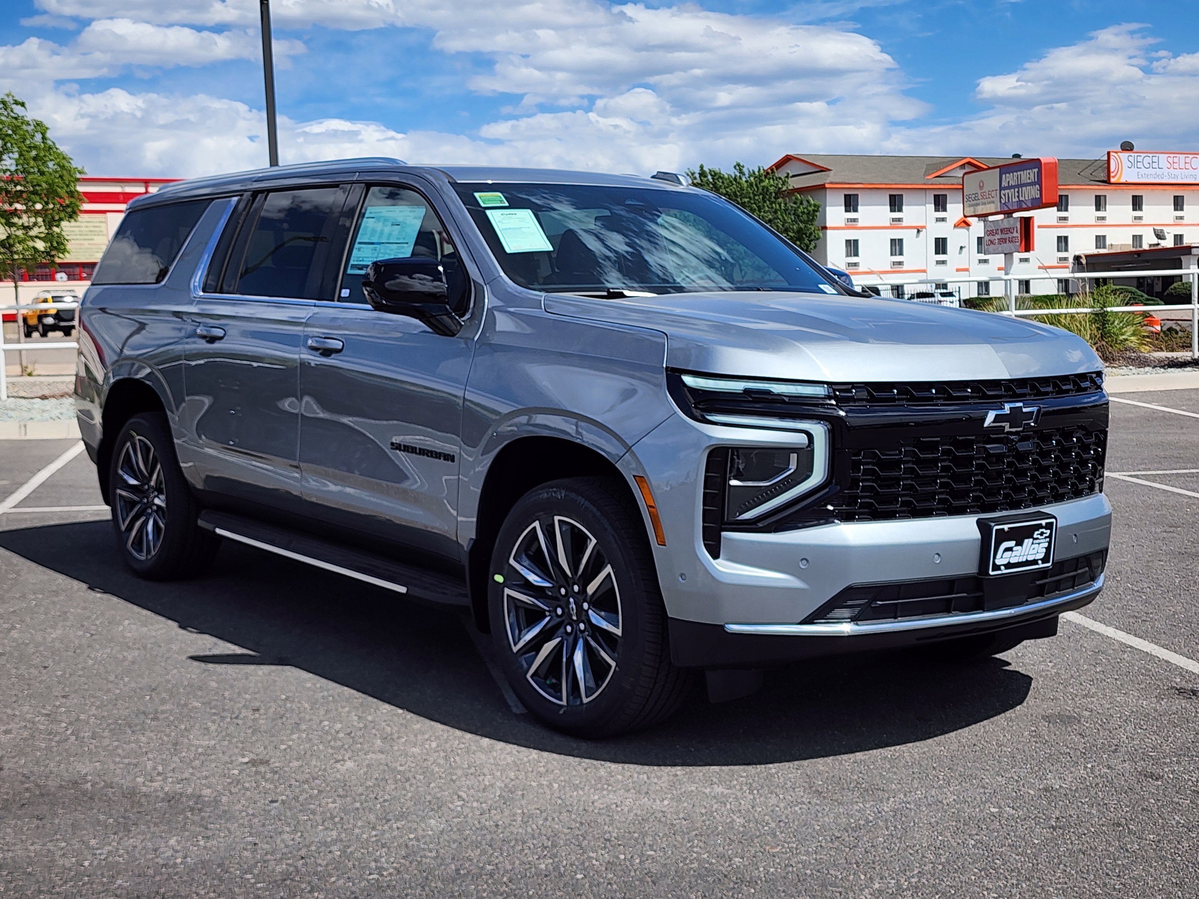 2026 Chevrolet Suburban LS
