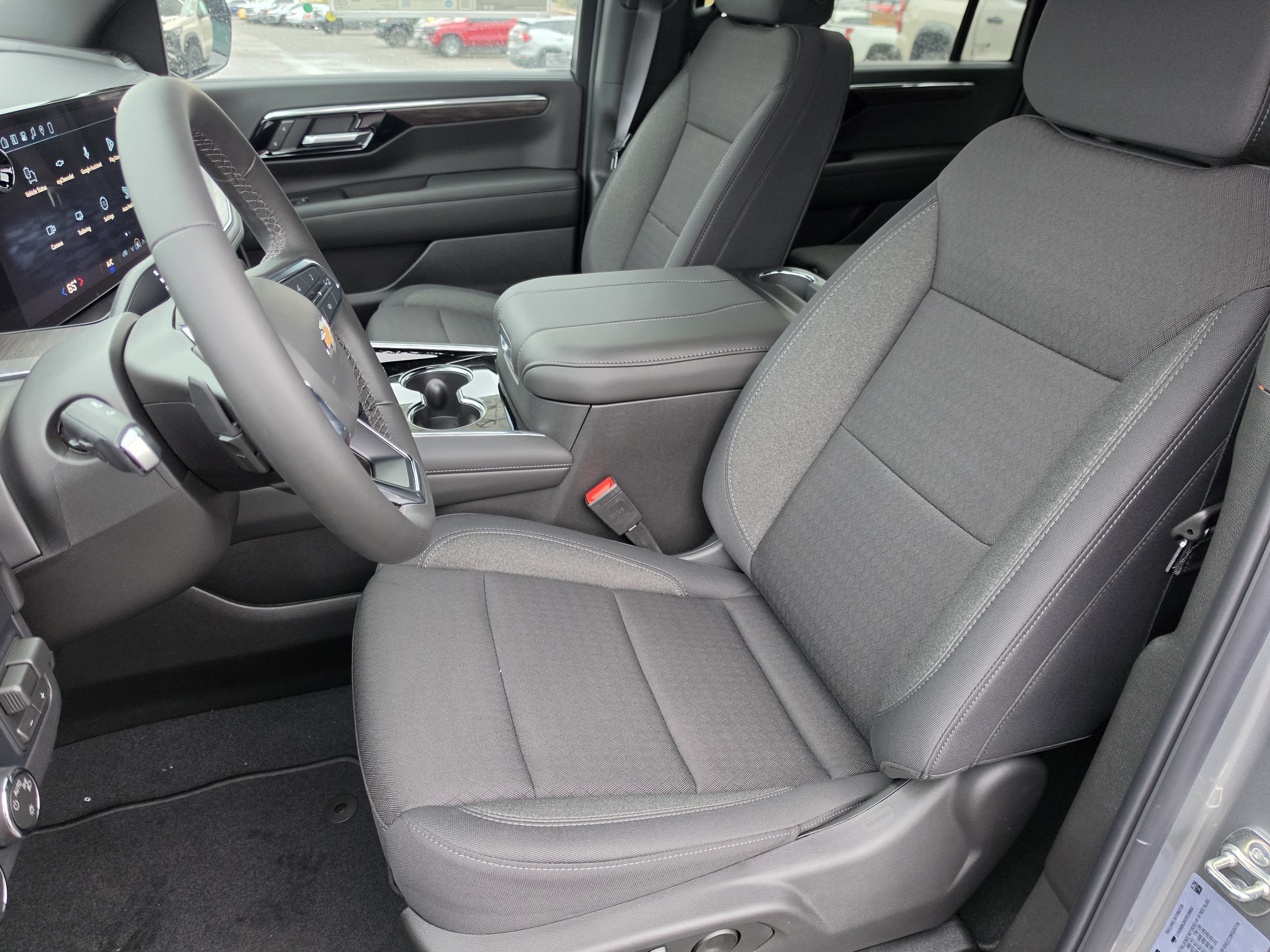 2027 Chevrolet Suburban LS