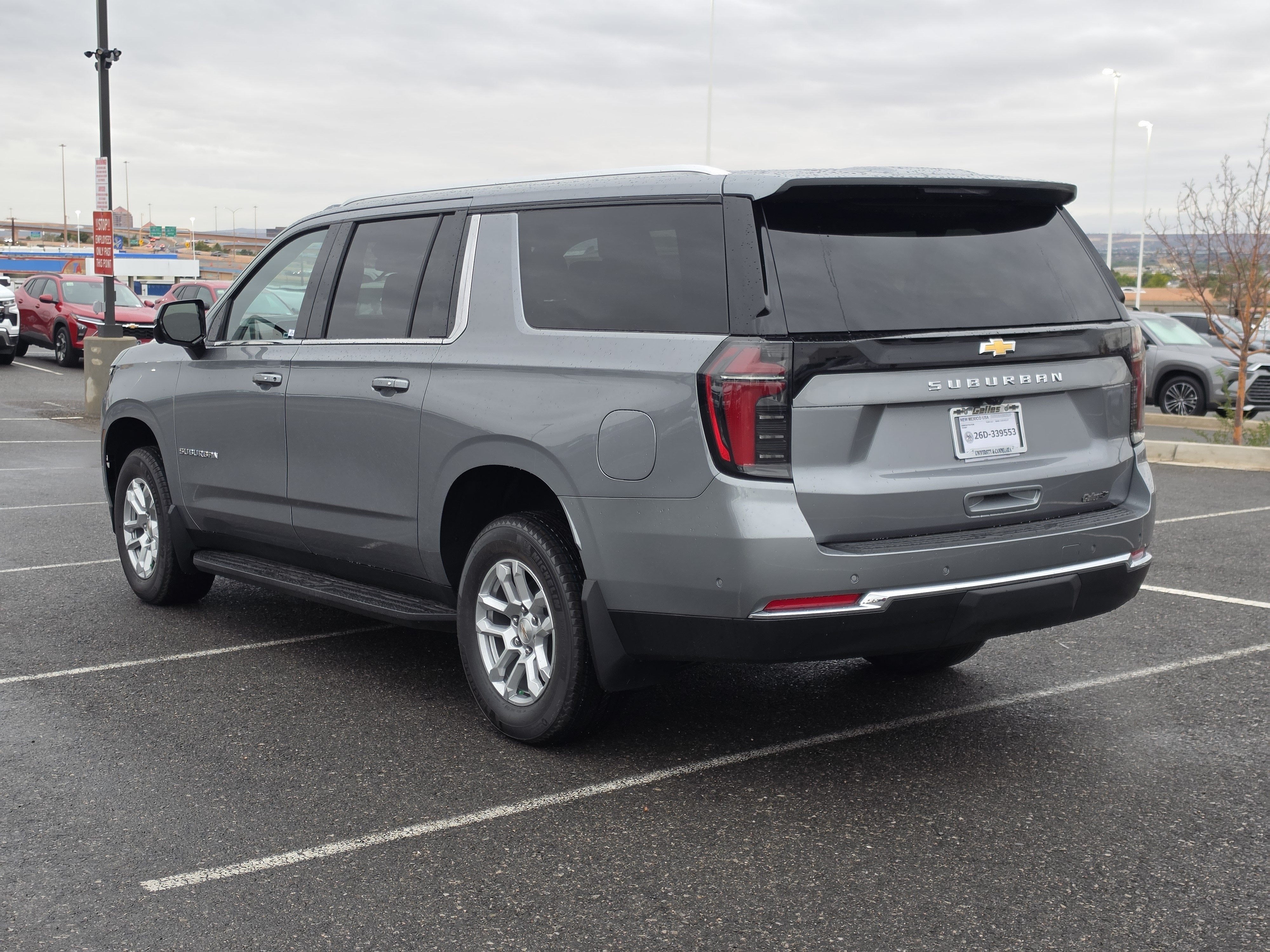 2027 Chevrolet Suburban LS