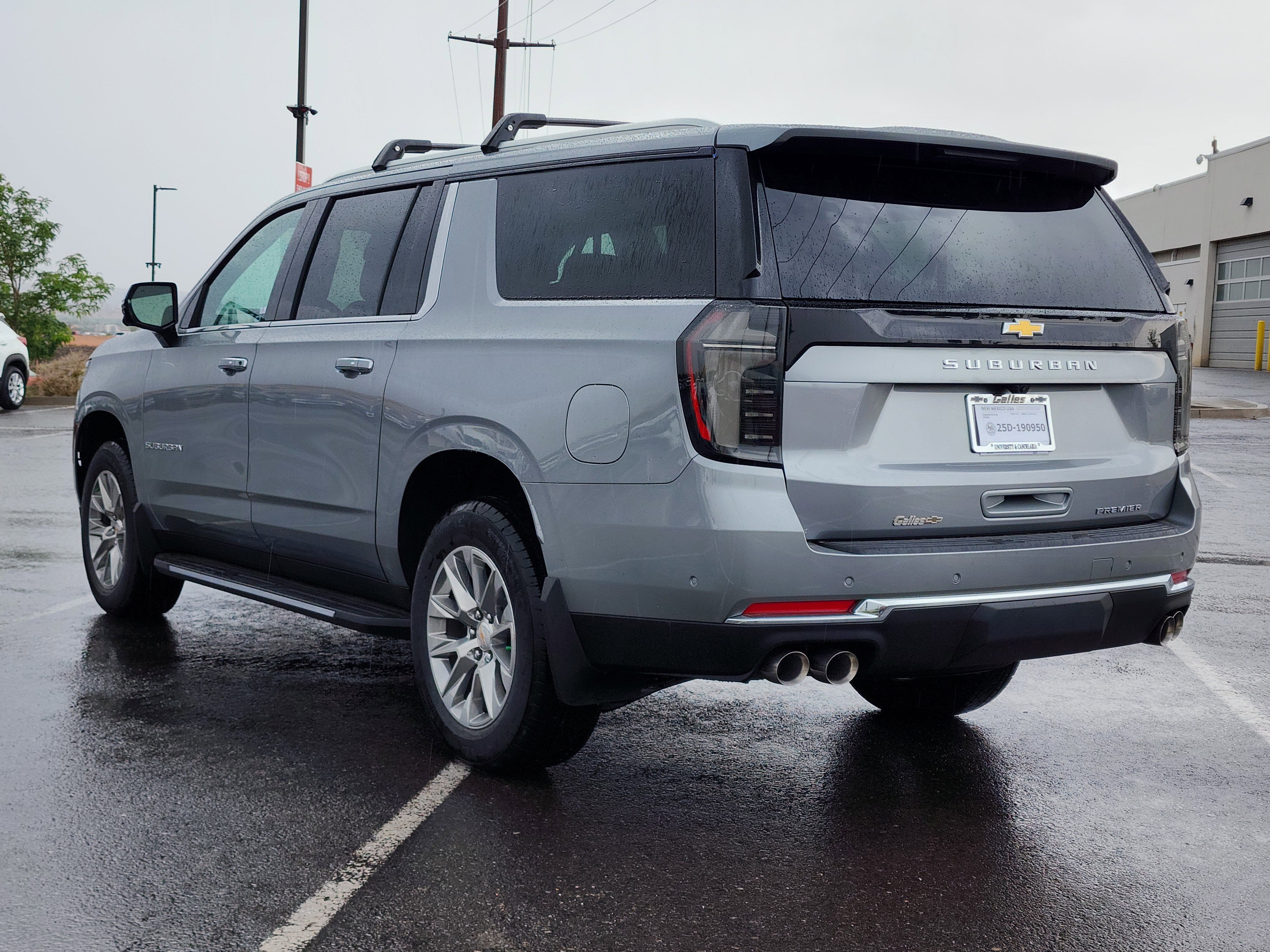 2025 Chevrolet Suburban Premier