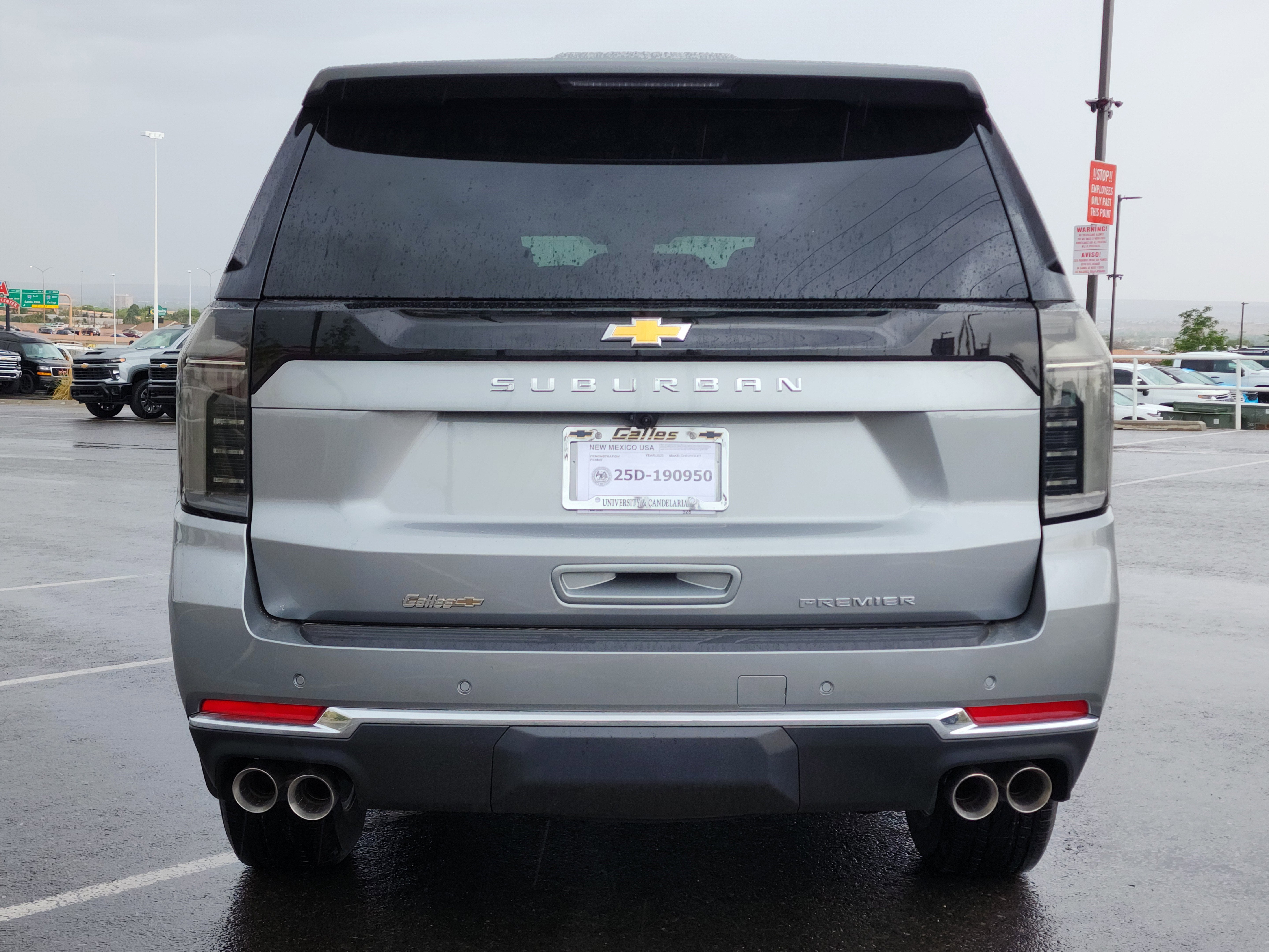 2025 Chevrolet Suburban Premier