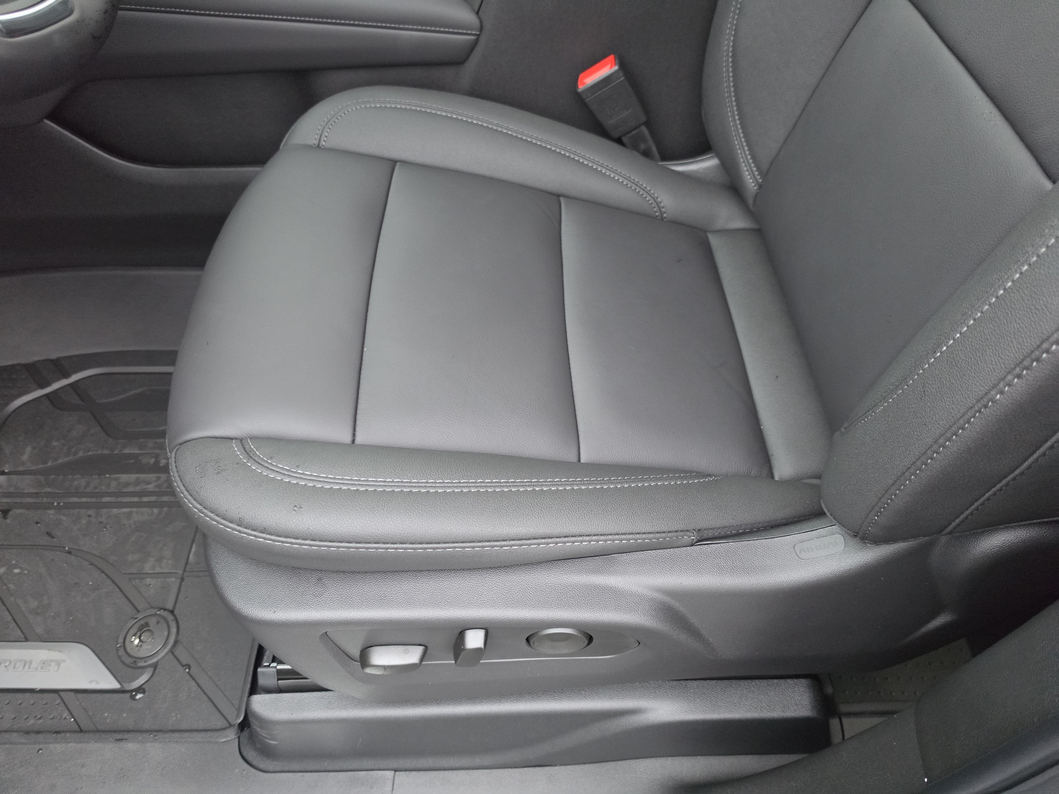 2027 Chevrolet Tahoe LT