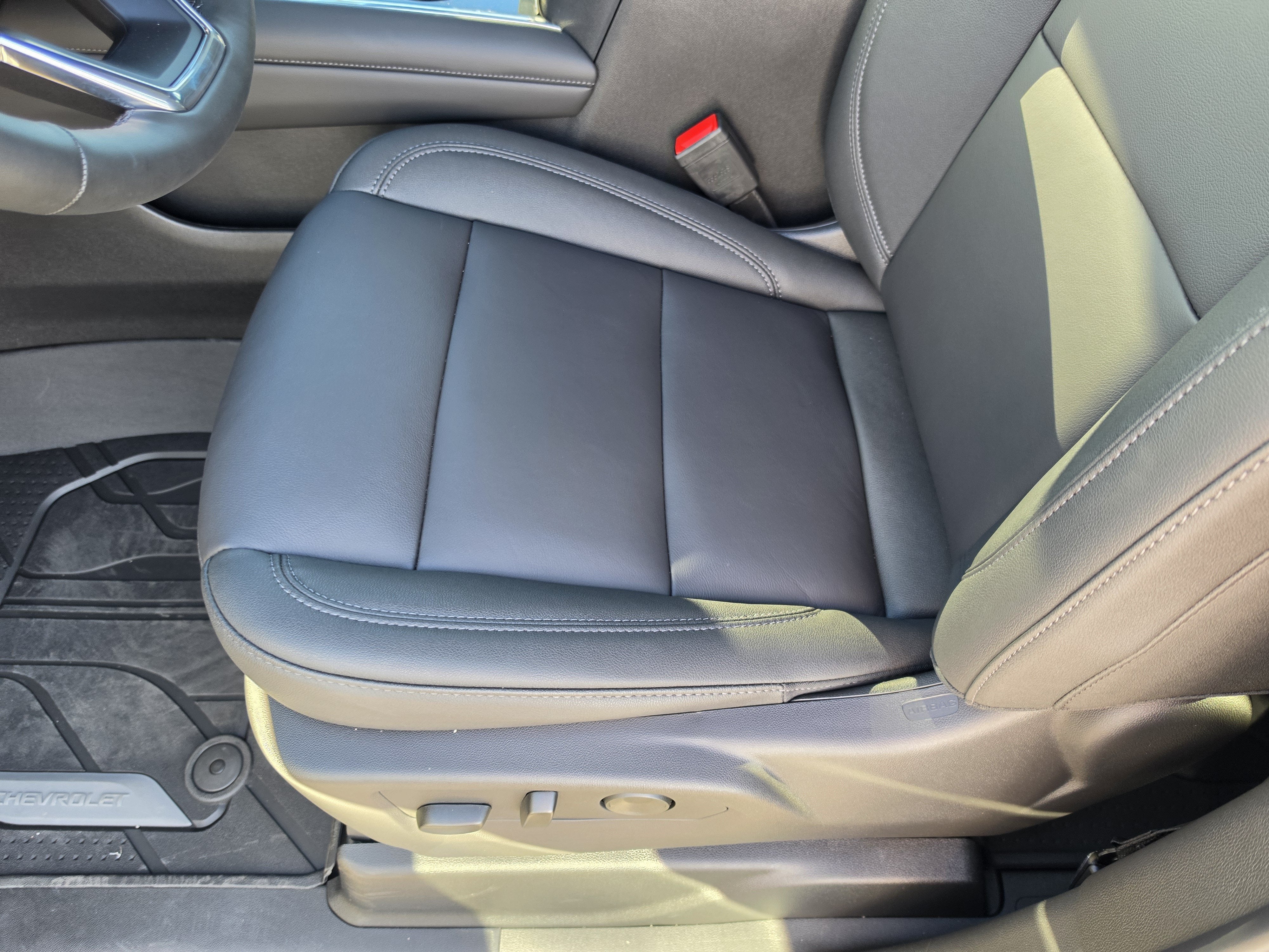 2027 Chevrolet Tahoe LT