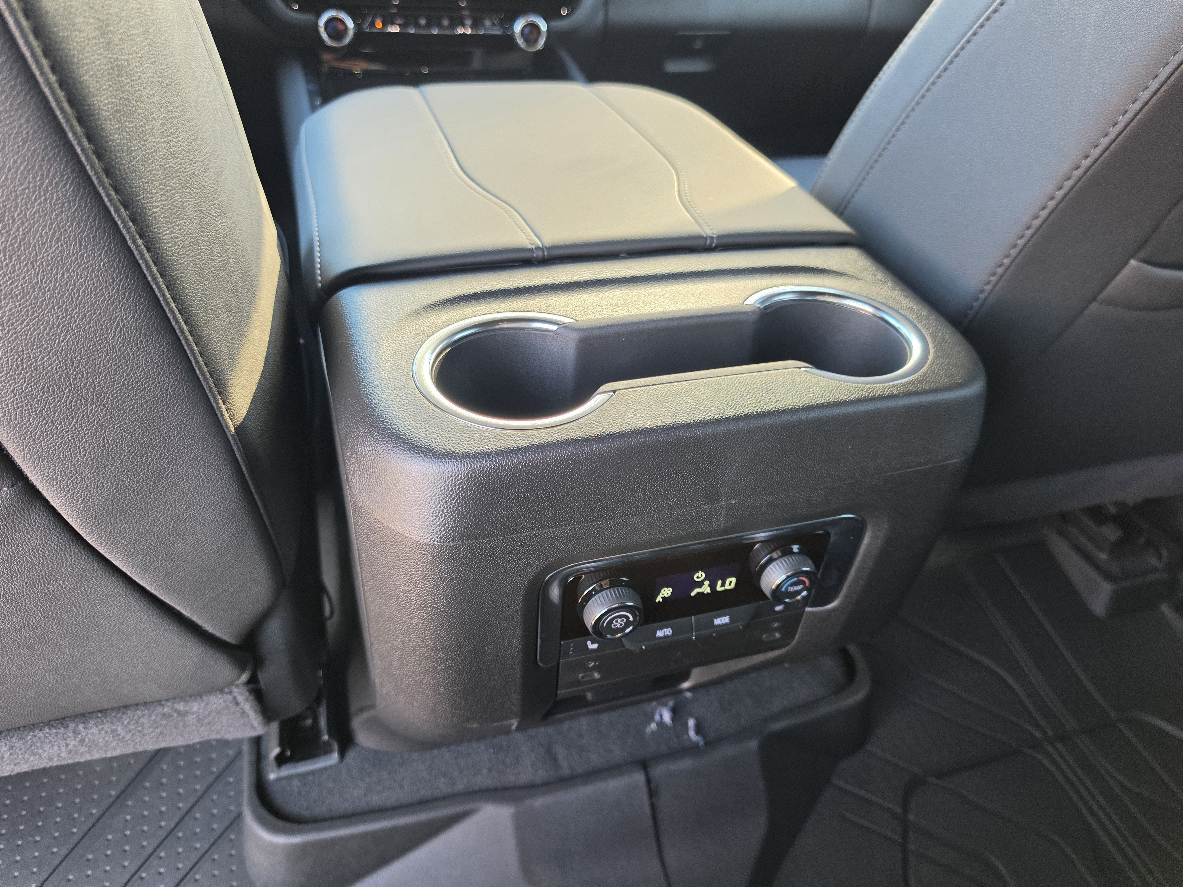 2027 Chevrolet Tahoe LT