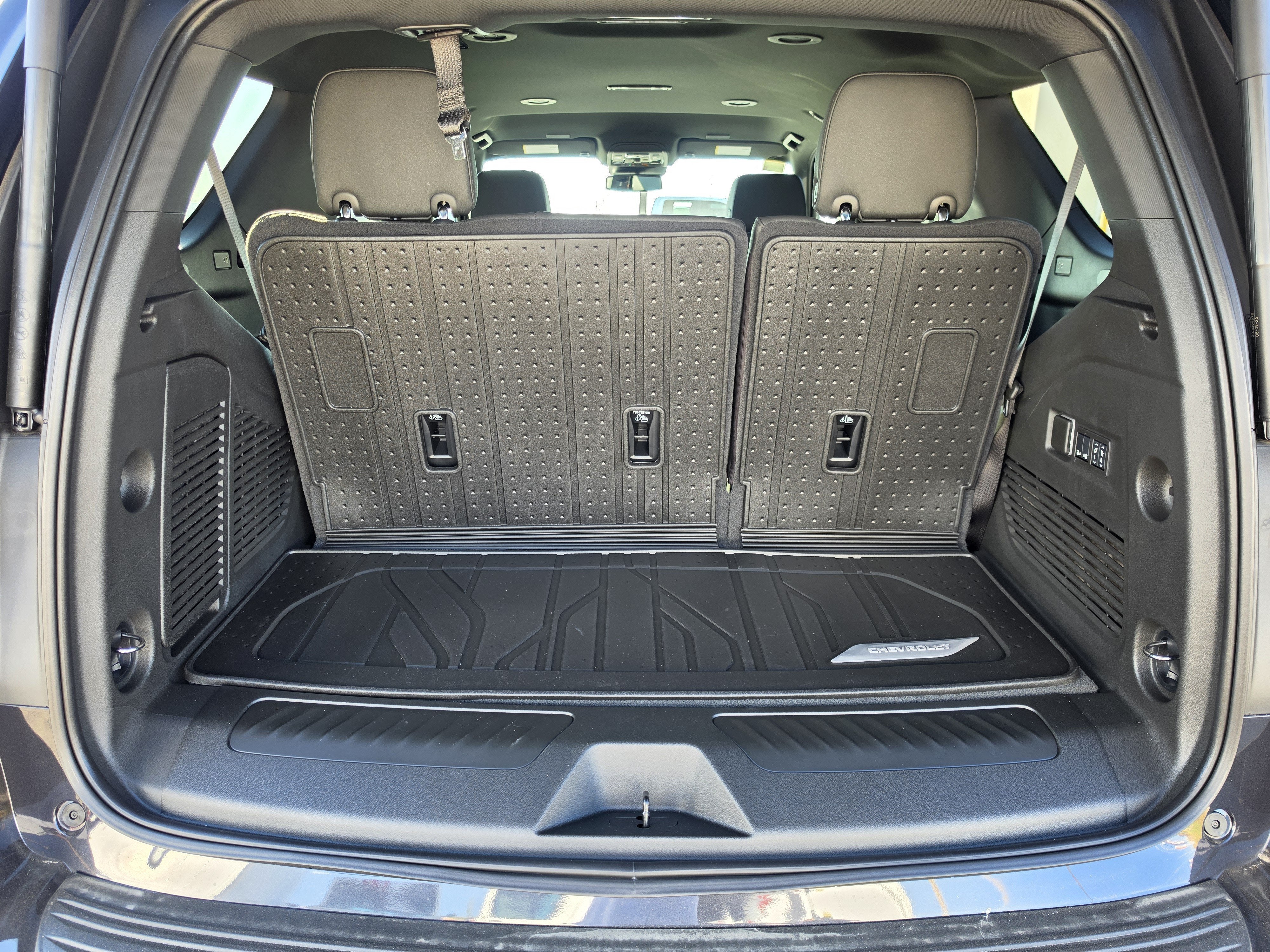 2027 Chevrolet Tahoe LT