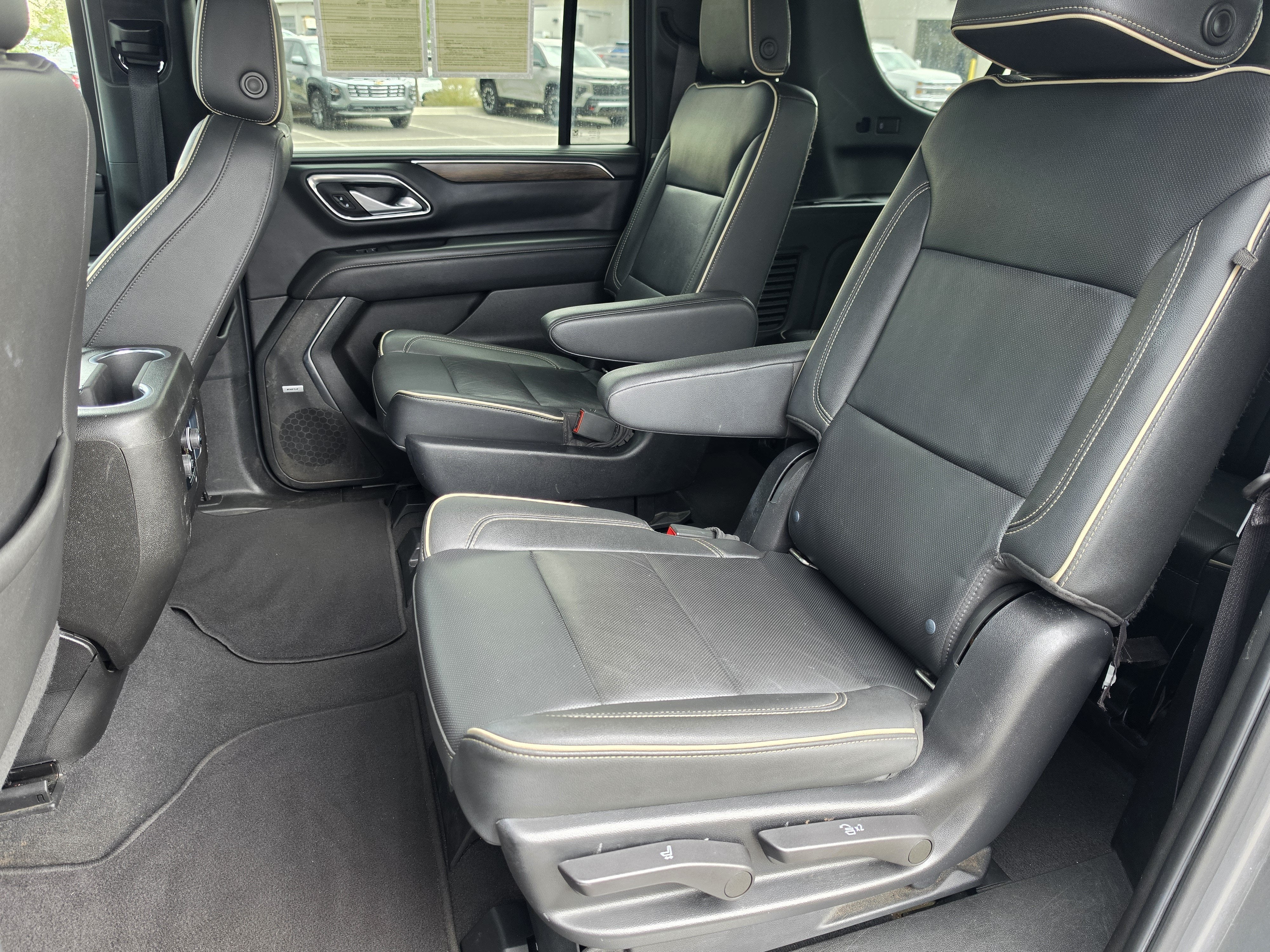 2022 Chevrolet Suburban Premier