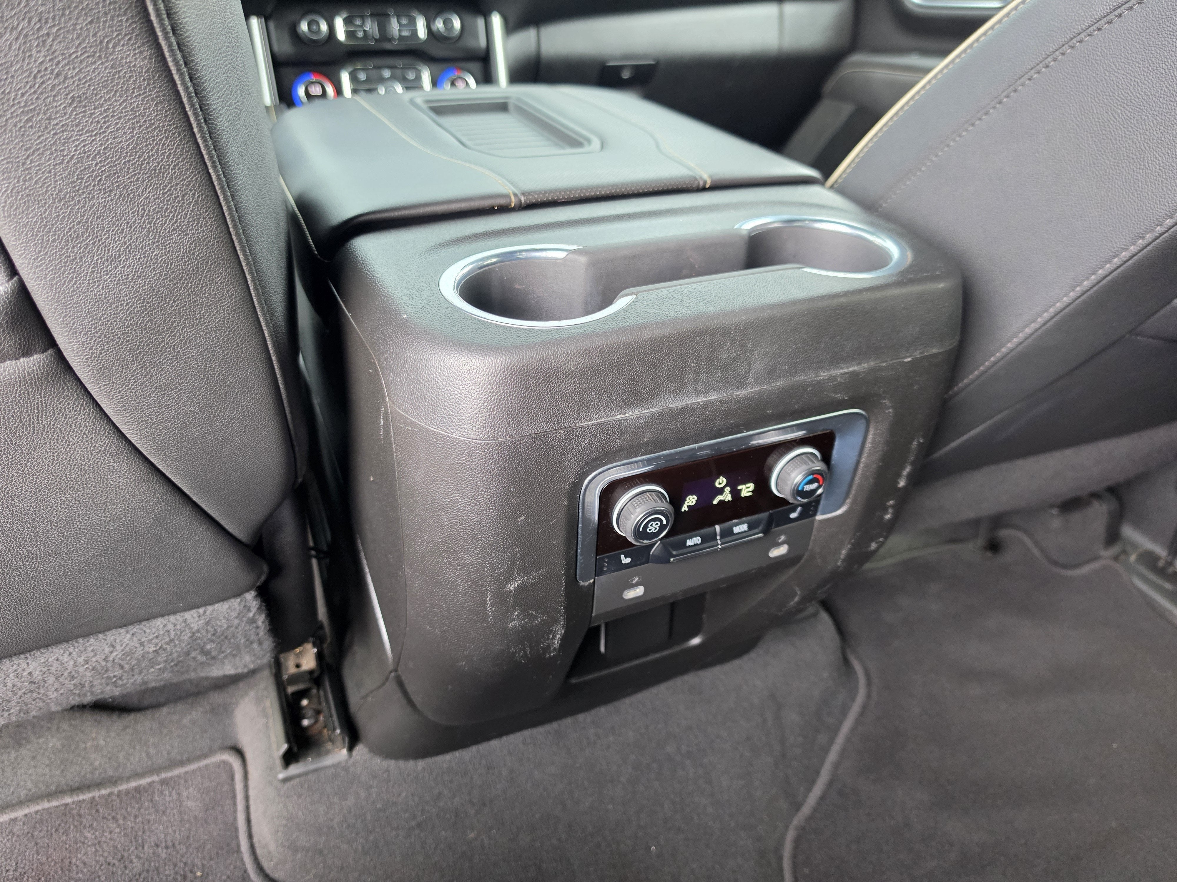 2022 Chevrolet Suburban Premier