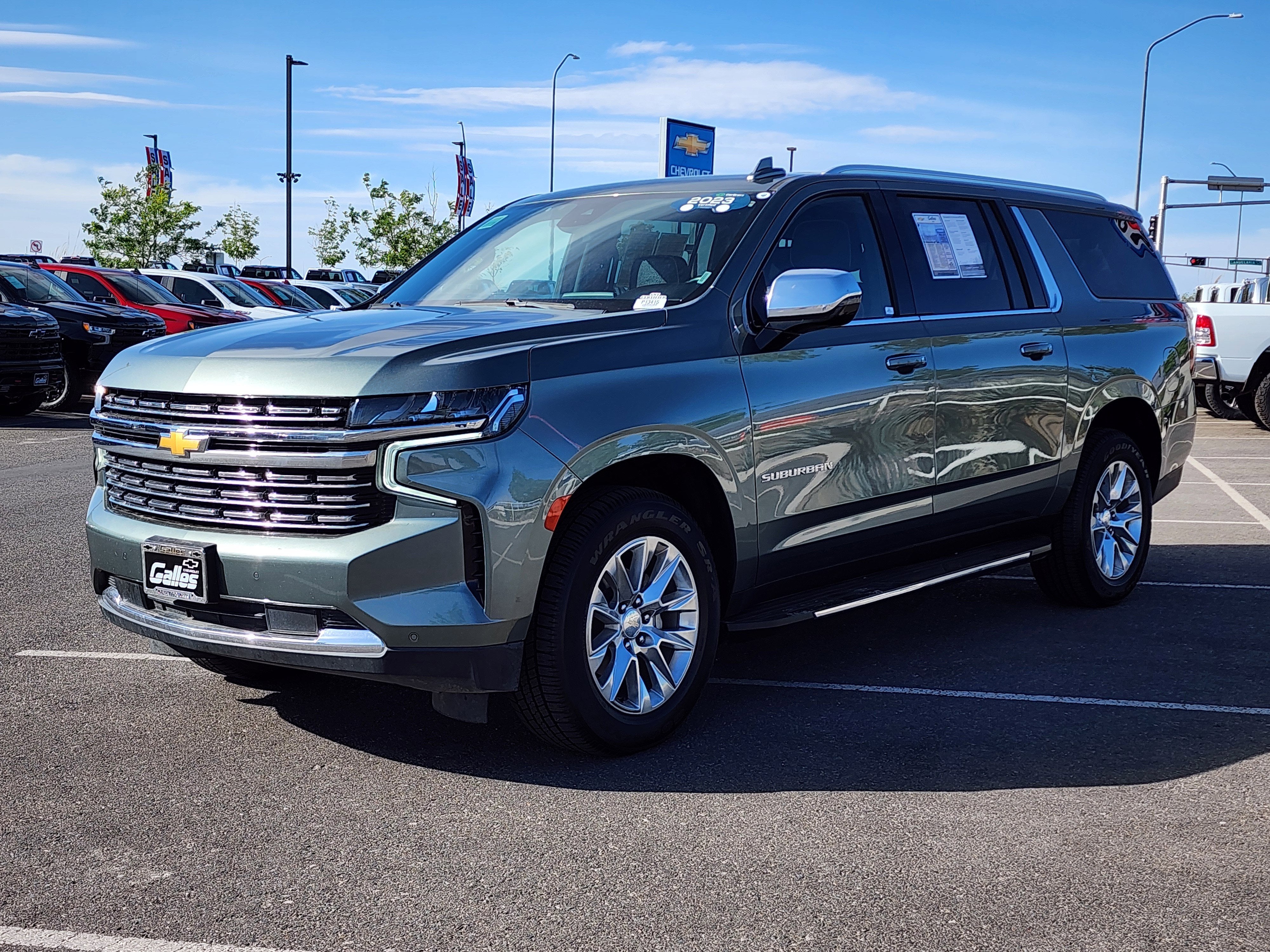 2023 Chevrolet Suburban Premier