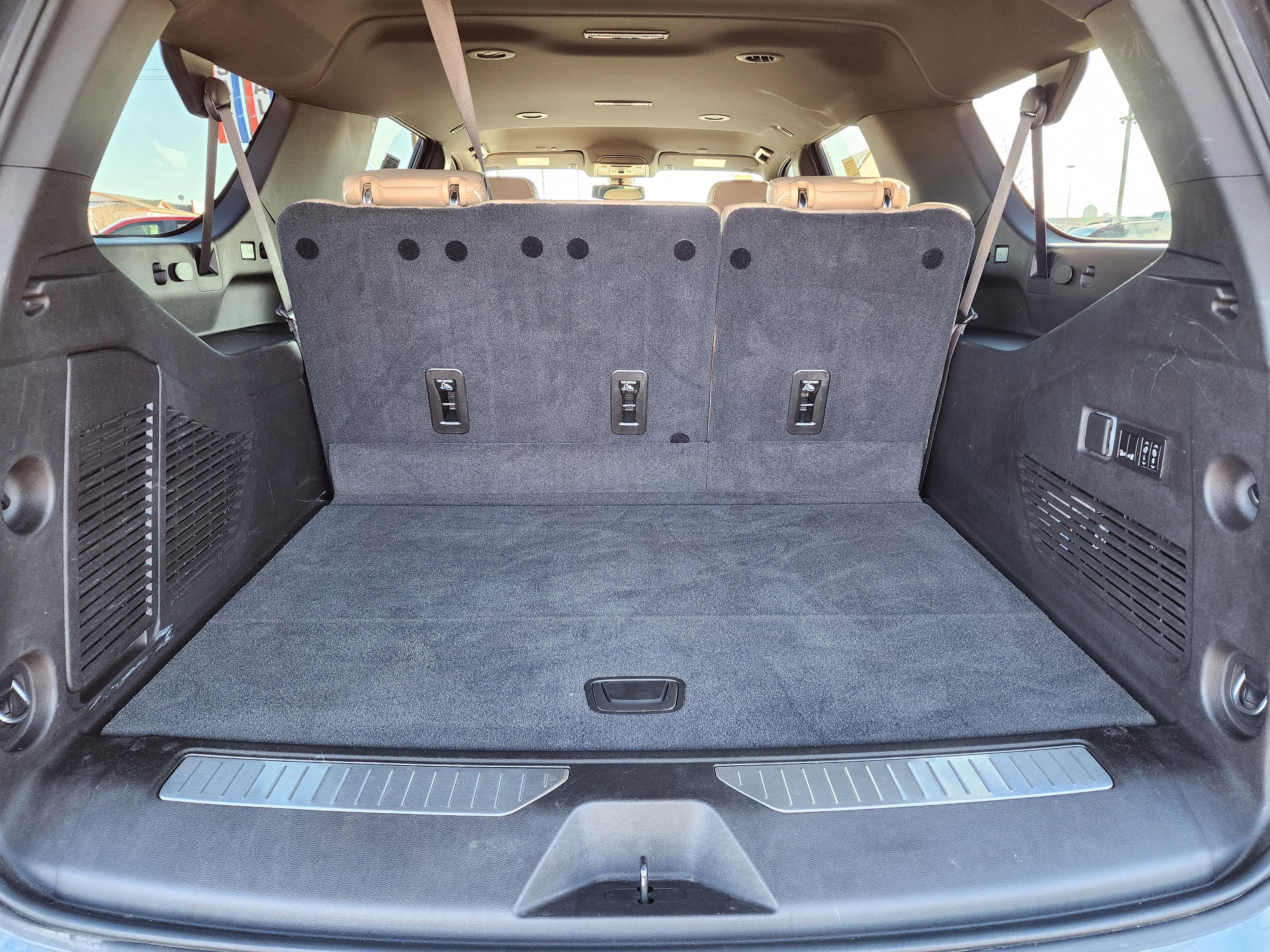 2021 Chevrolet Suburban Premier