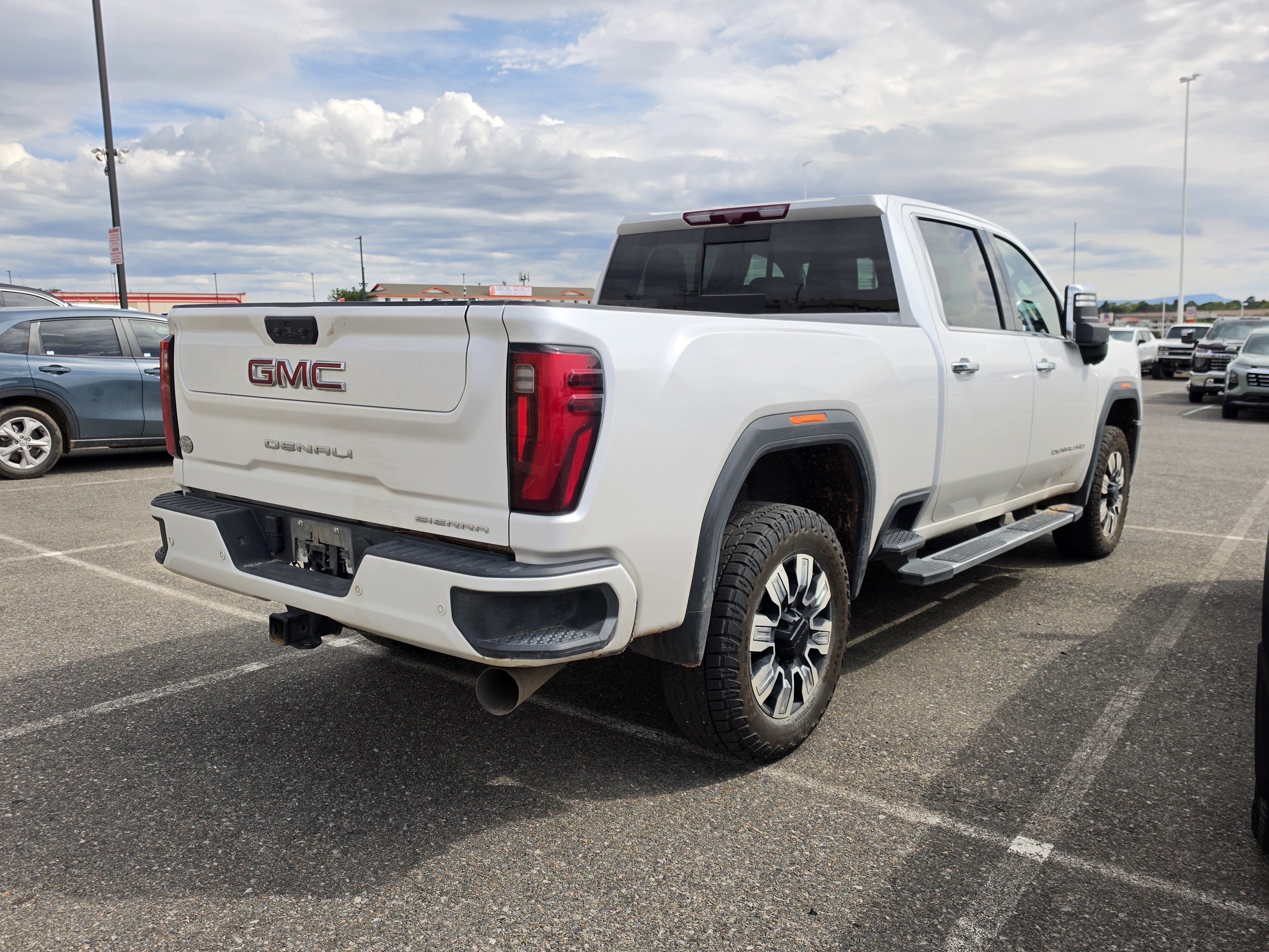 2025 GMC Sierra 2500 HD Denali